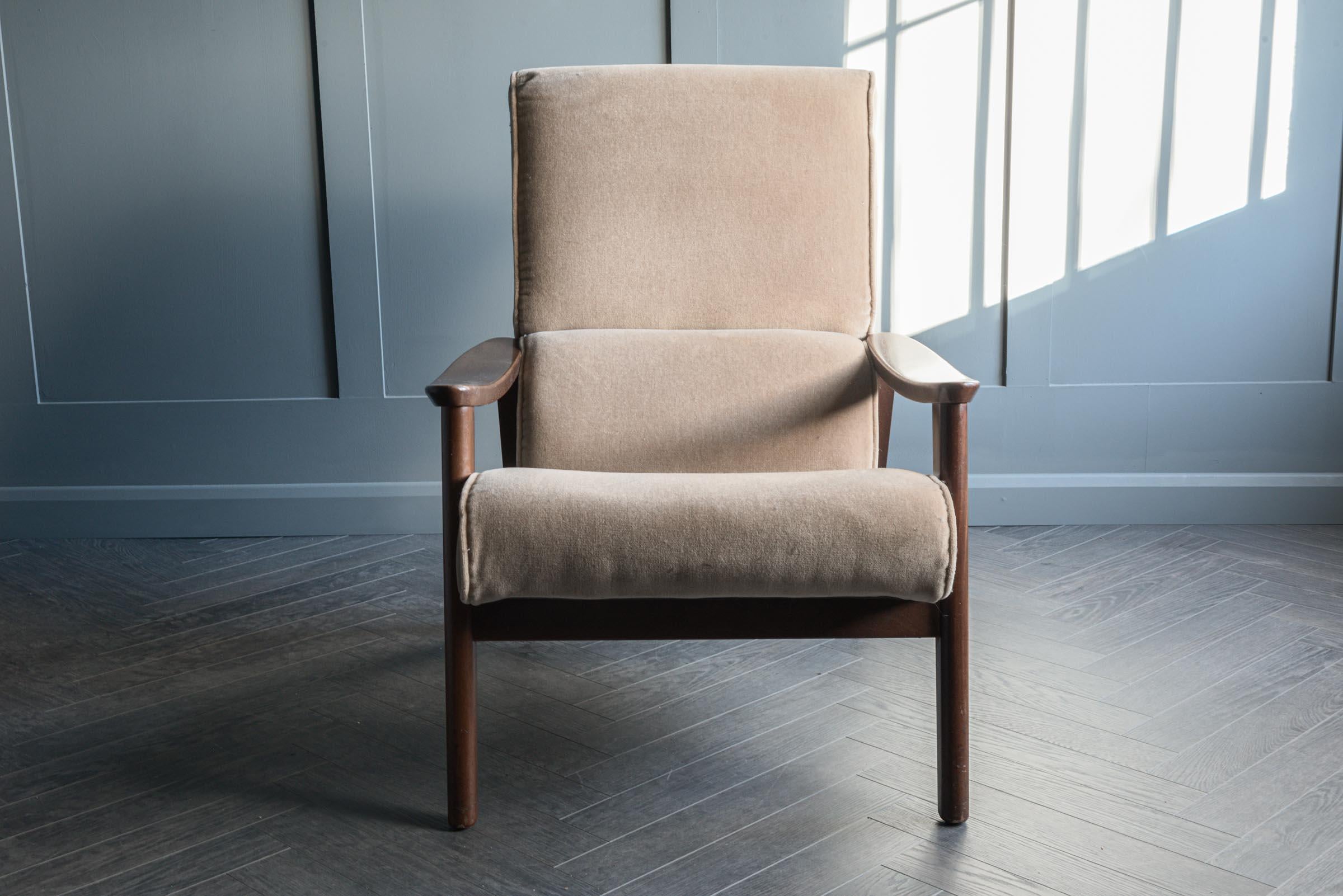 A gorgeous and rarely sourced pair of Model 411 Siesta Chair designed by VB Wilkins & E-Gomme for G-Plan in 1956.? Designed to give uniform support from the nape of the neck to the back of the knees, this armchair became a true classic as it gained