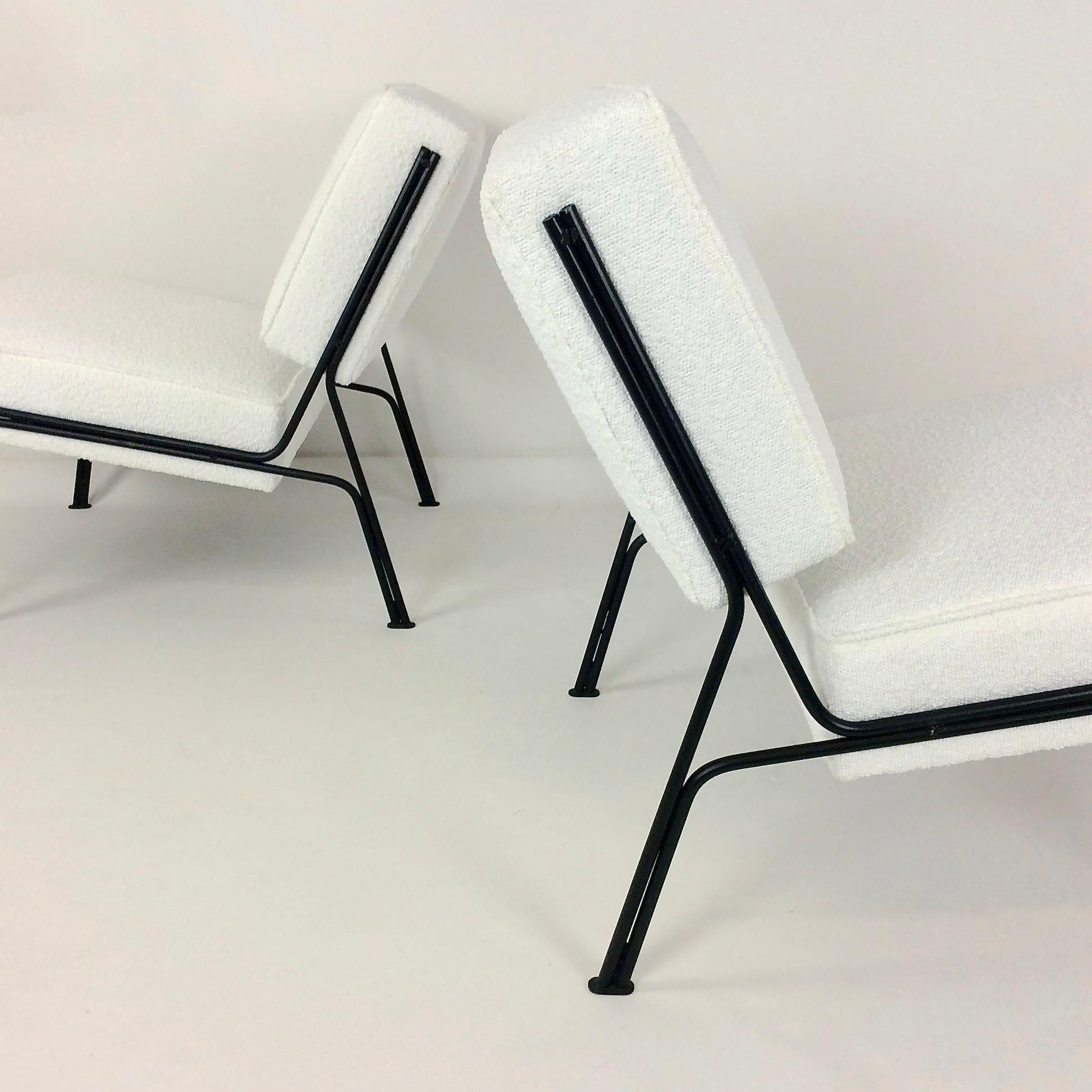 Pair of G2 Chairs By A.R.P. Guariche, Motte, Mortier for Airborne, 1953, France. For Sale 6