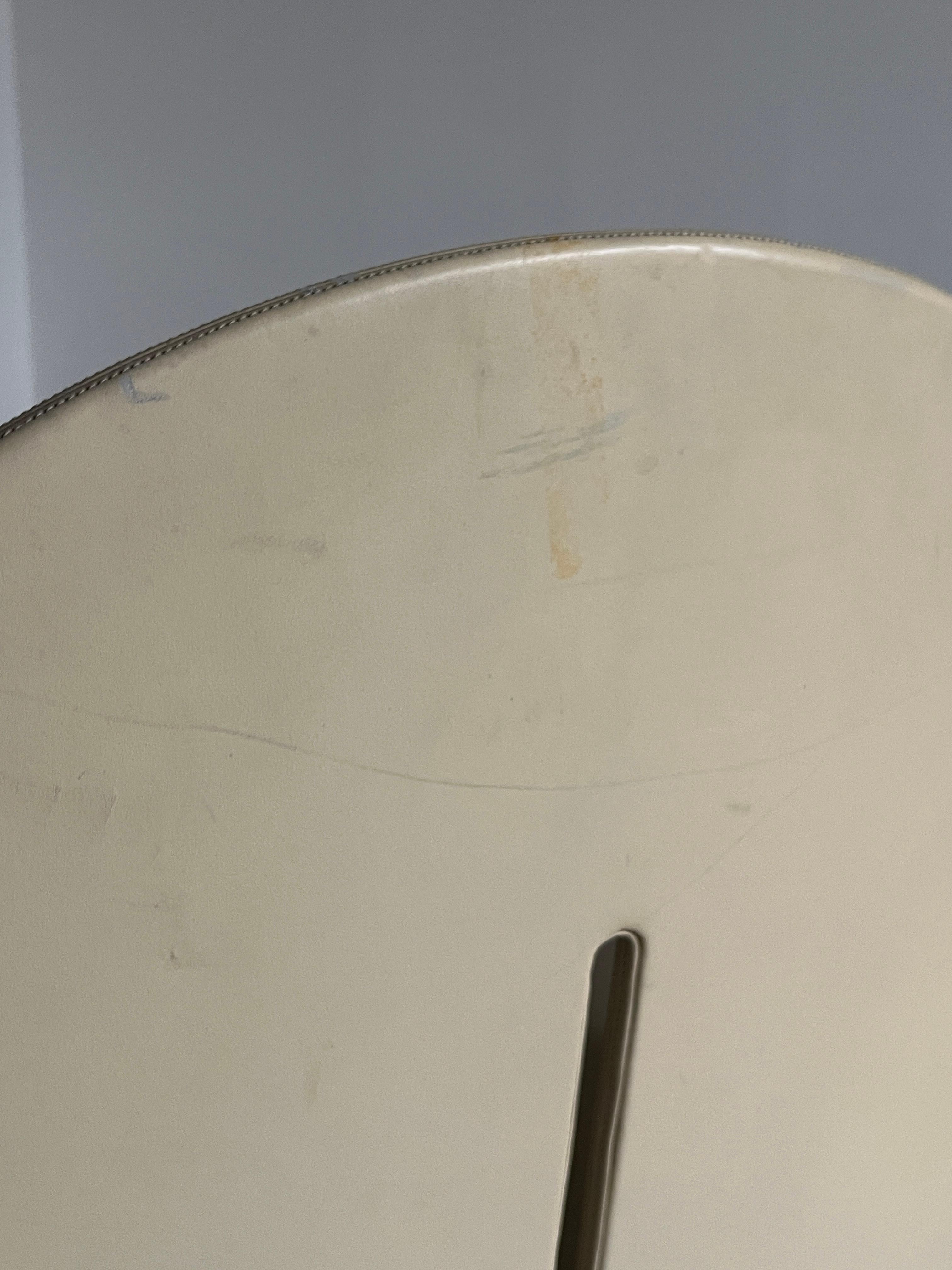 Pair of Gae Aulenti '54L' Armchairs for Knoll International, Beige Leather, 70s For Sale 6
