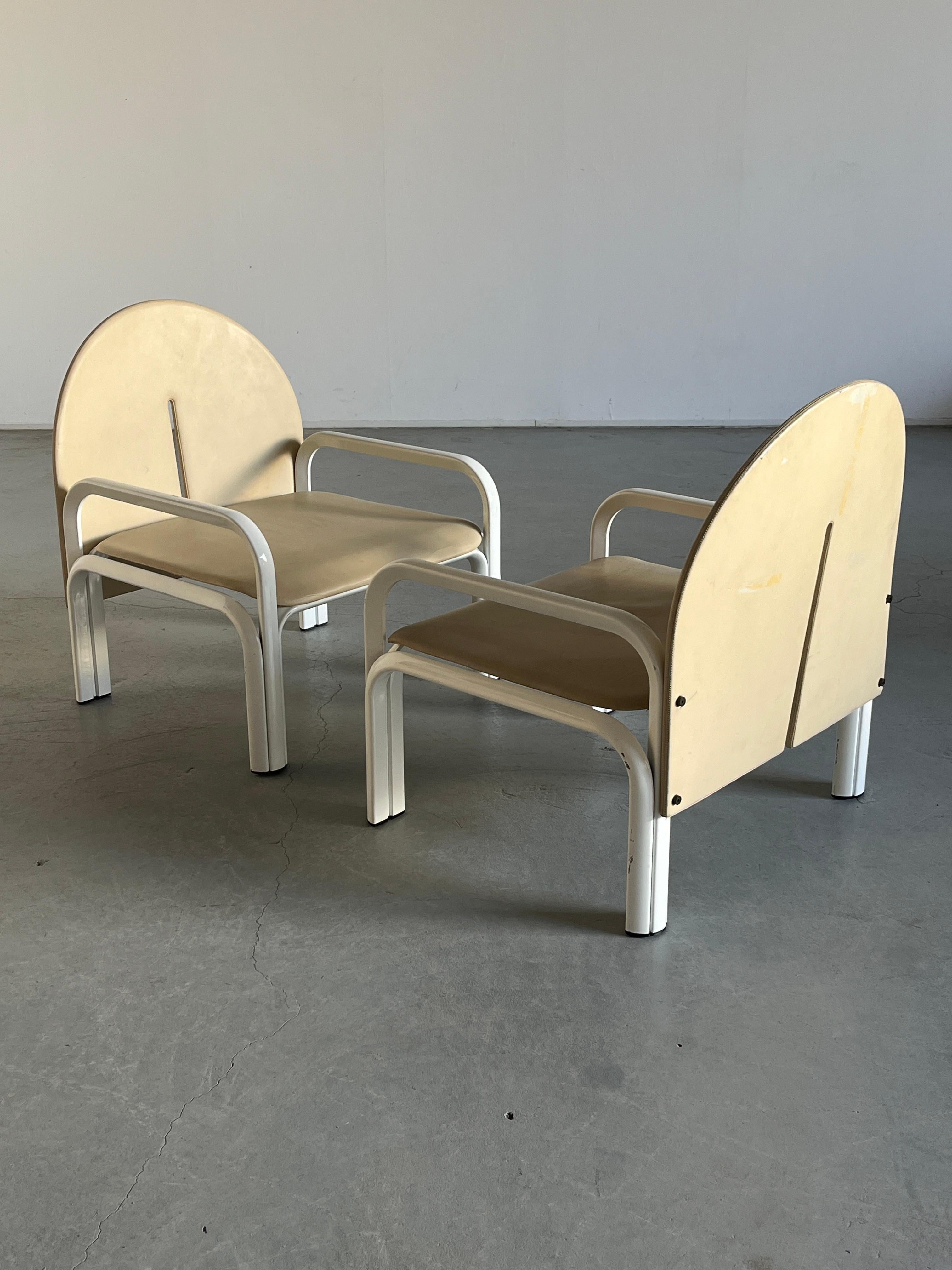 European Pair of Gae Aulenti '54L' Armchairs for Knoll International, Beige Leather, 70s For Sale
