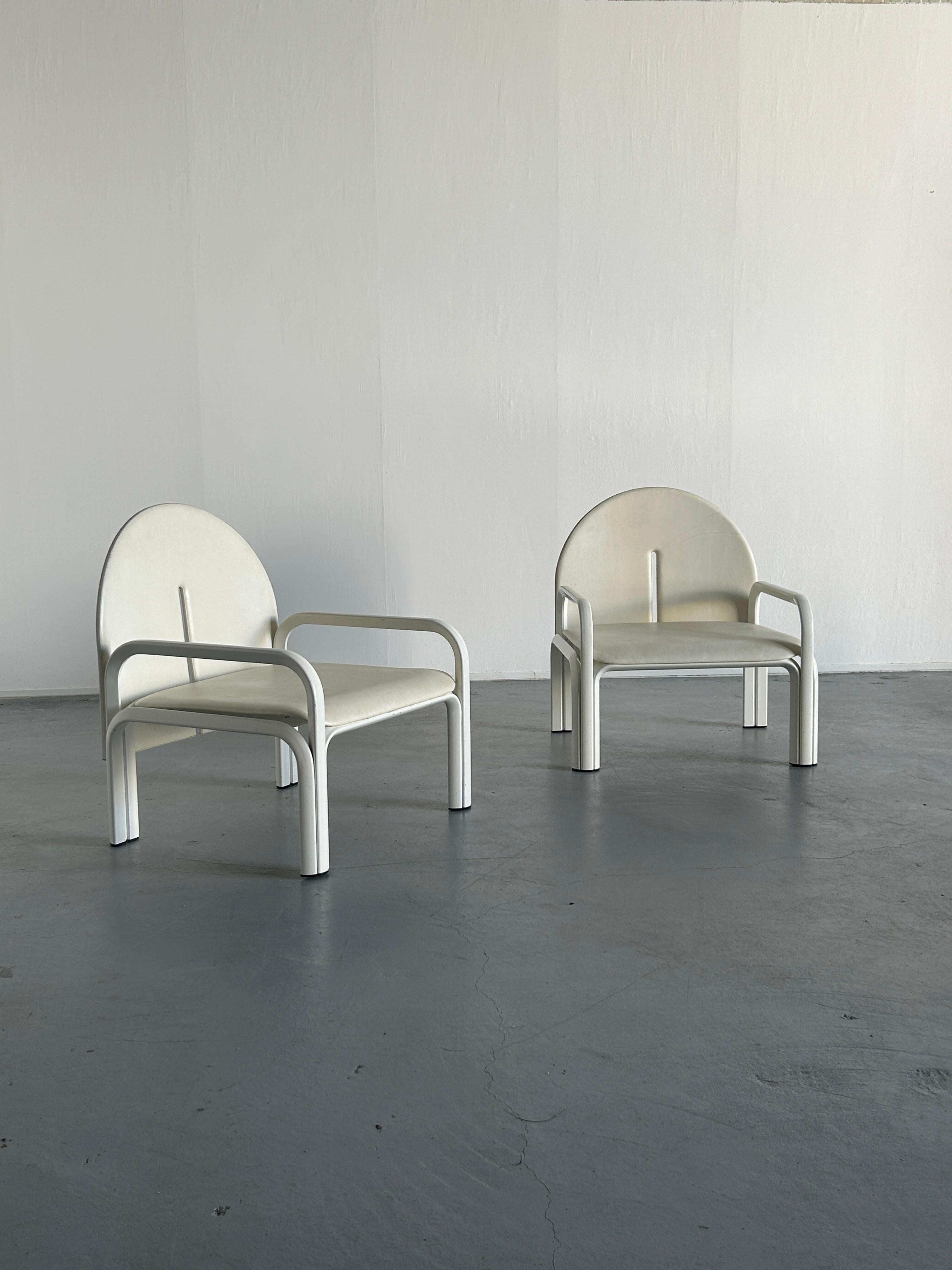 Paar Gae Aulenti '54L' Sessel in weißer Auflage für Knoll International, 1970er Jahre (Ende des 20. Jahrhunderts)