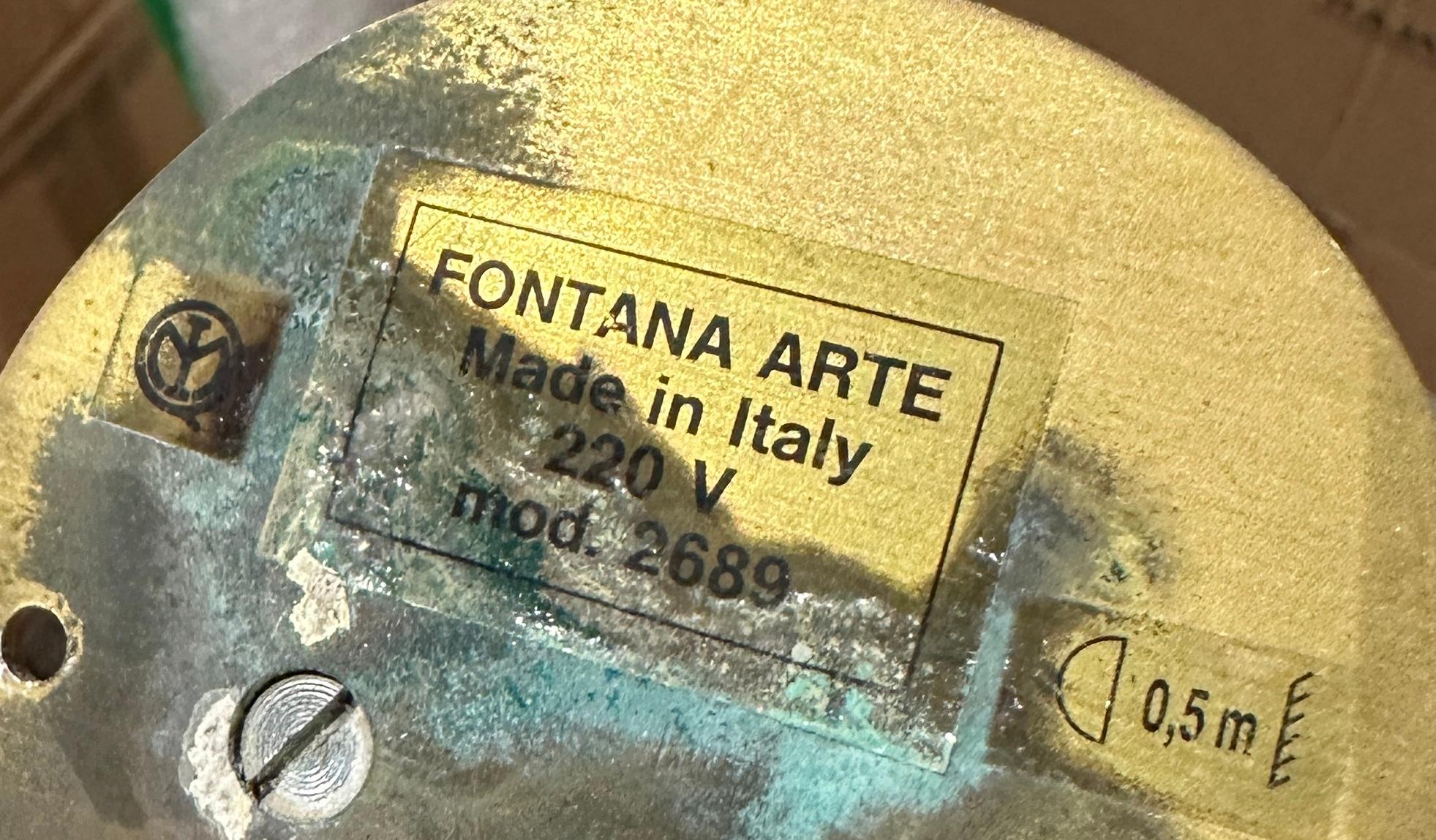 Pair of Gae Aulenti and Piero Castiglioni for Fontana Arte Wall Sconces 3
