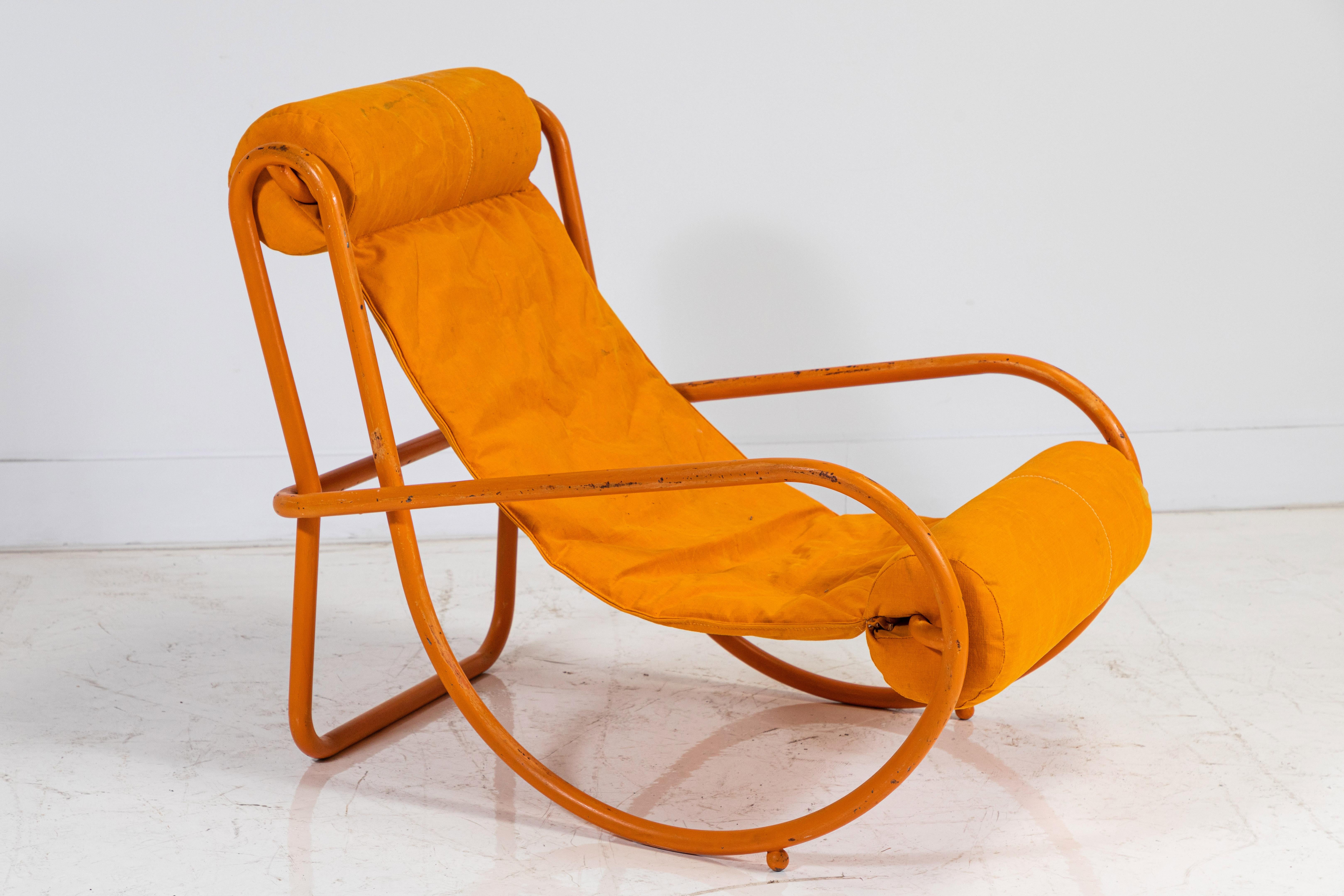 Pair of Gae Aulenti Locus Solus Lounge Chairs in Orange Tent Canvas 3