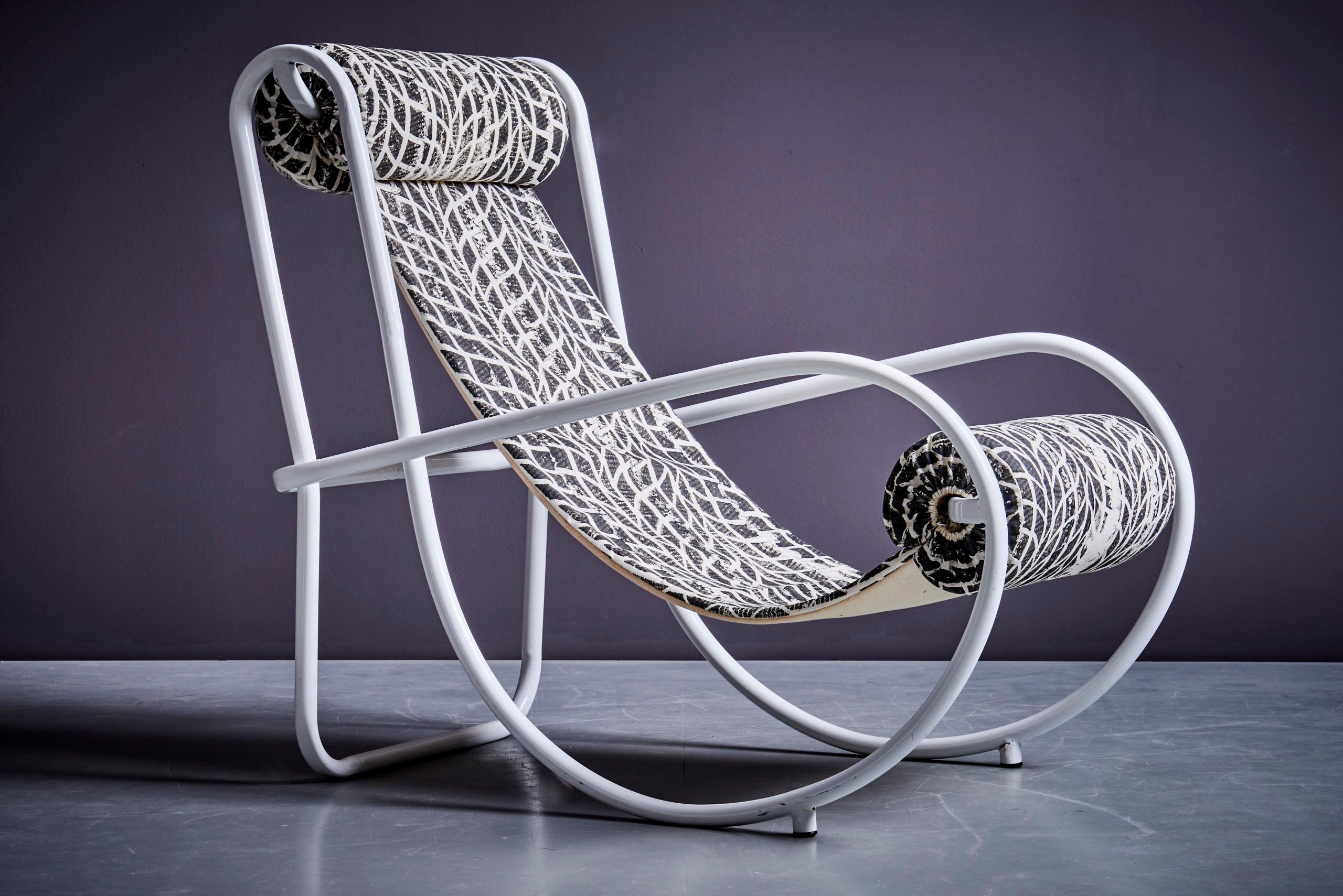 italien Paire de chaises longues Gae Aulenti Curated by Michael Sailstorfer en vente