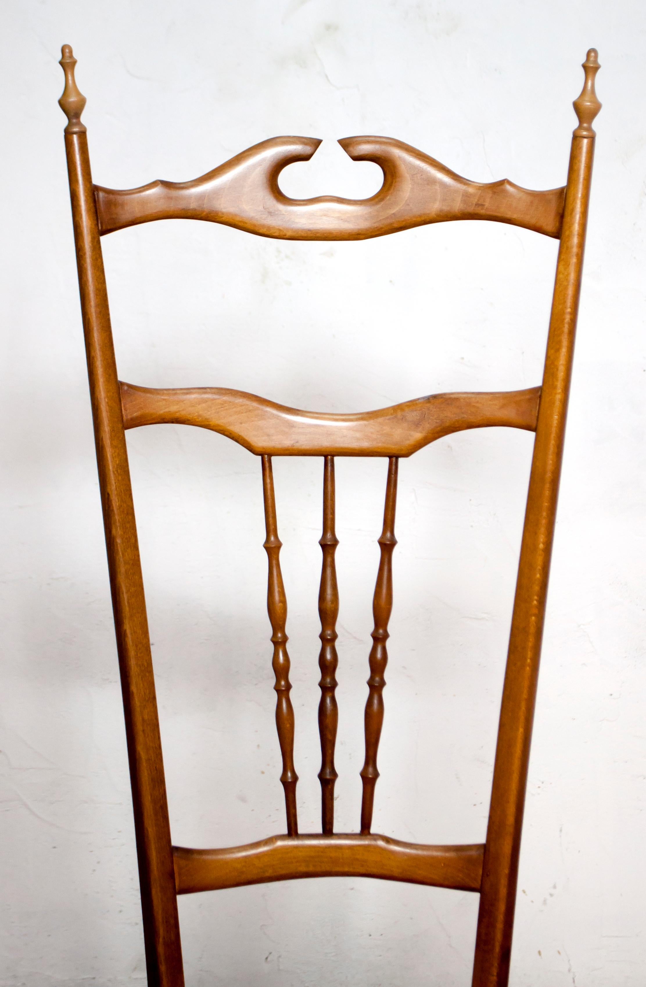 Beech Pair of Gaetano Descalzi Mid-Century Italian Chiavari High Back Chairs, 1950s For Sale