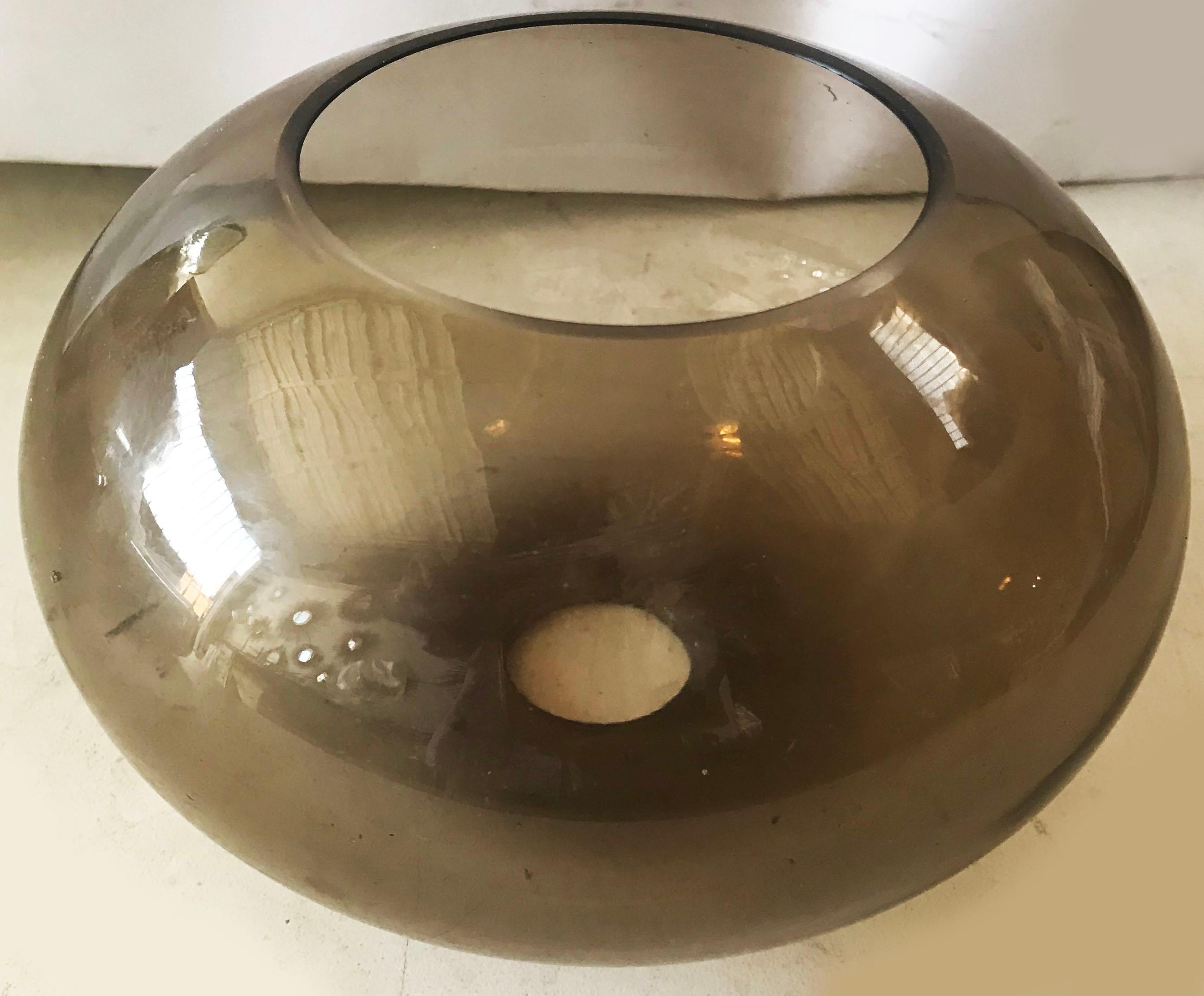 Francese Coppia di lampadari in cromo di Gaetano Sciolari in vendita