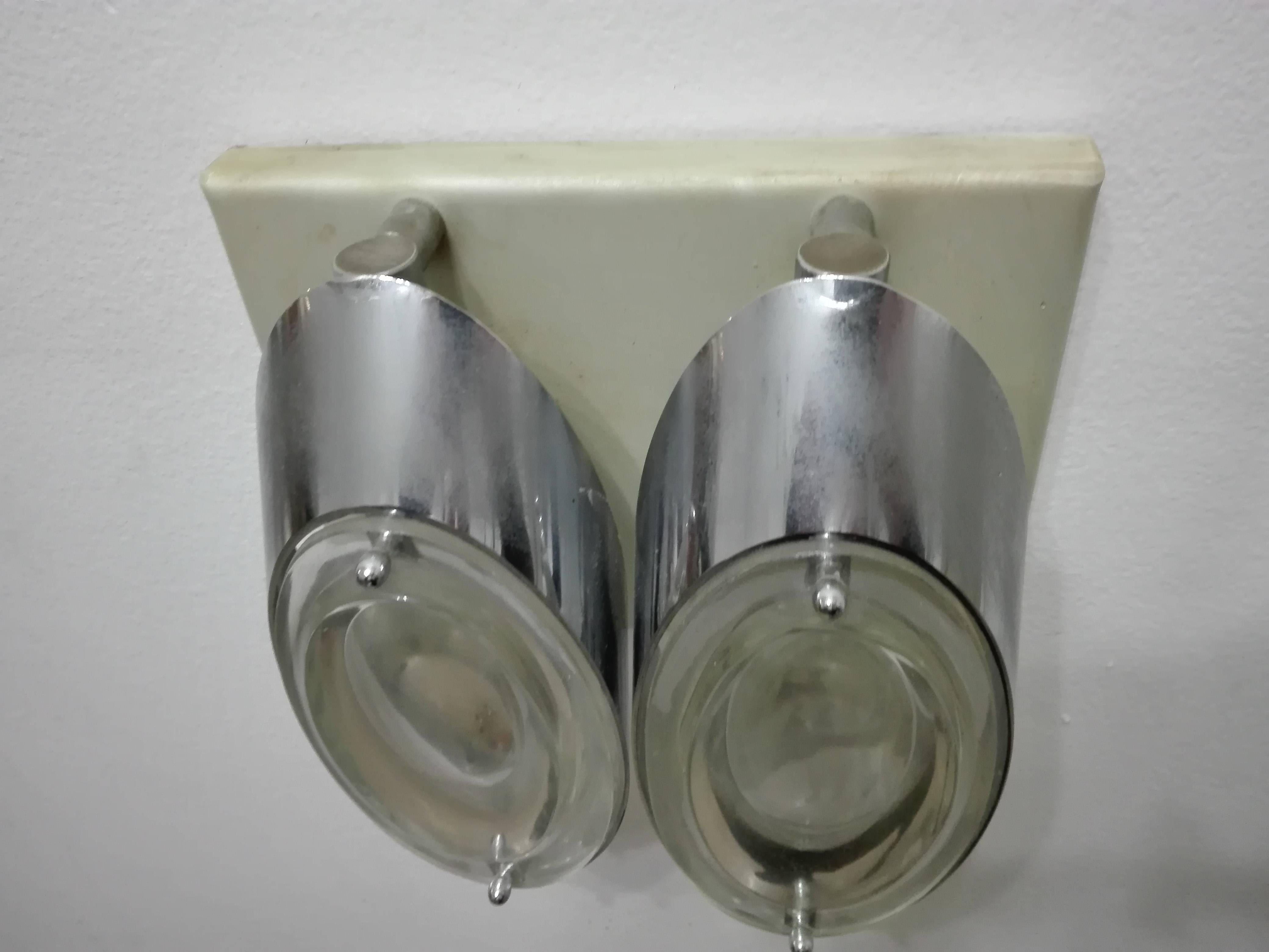 , 1970s Glass Wall Lights by Oscar Torlasco for Stilkronen, In Excellent Condition For Sale In Palermo, Italia