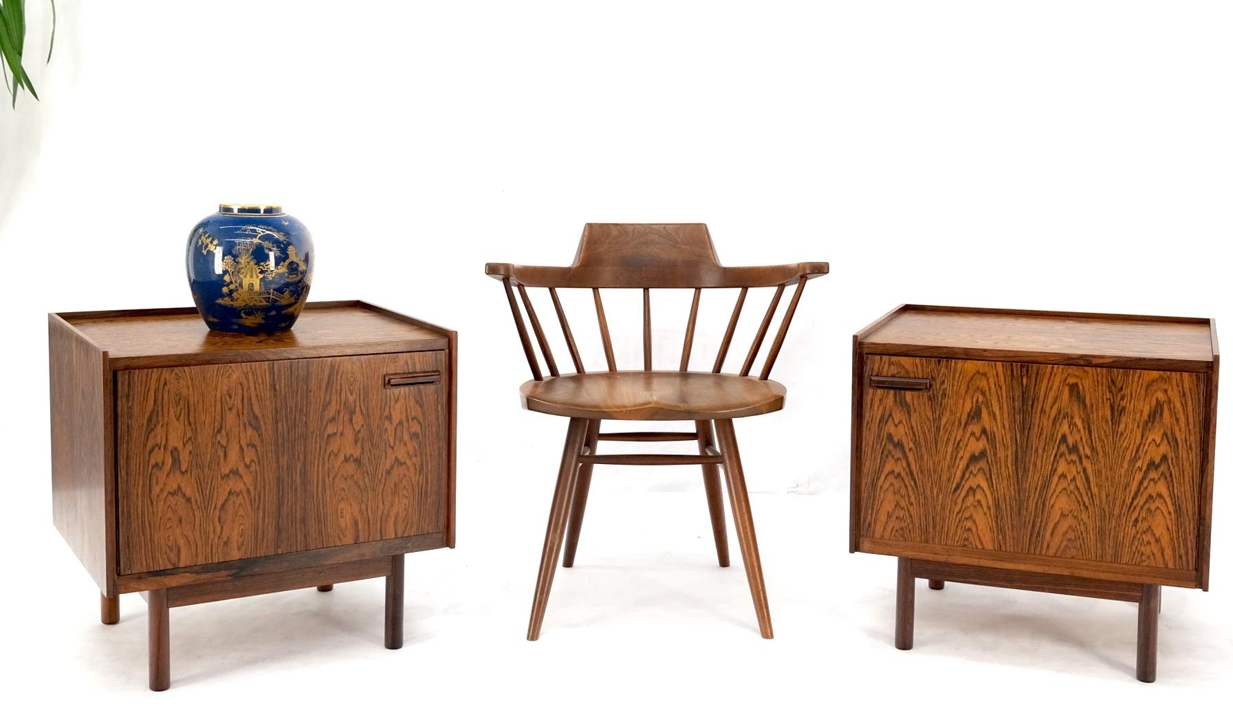 Pair of Gallery Top Danish Mid Century Modern Rosewood End Tables Night Stands For Sale 9