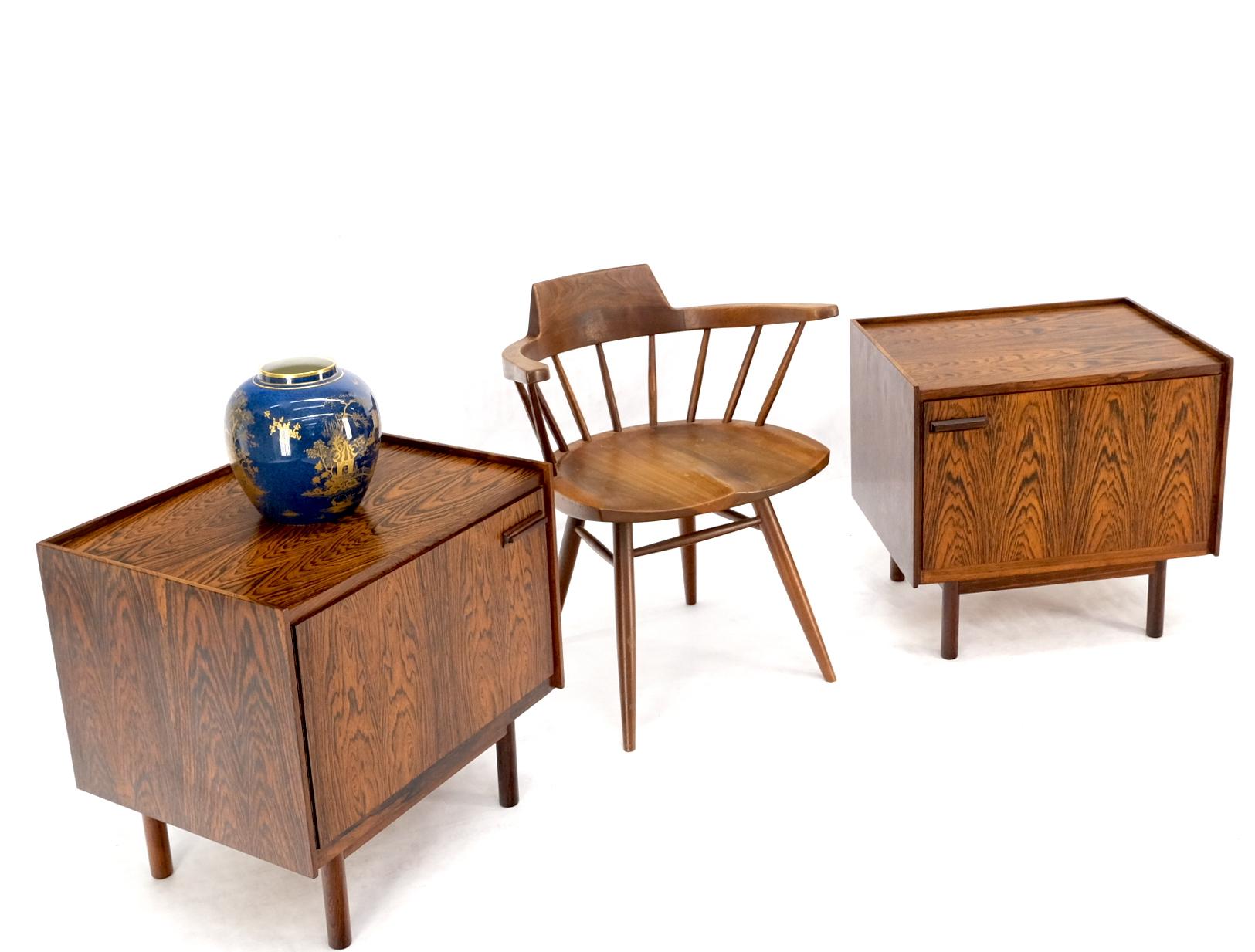 Pair of Gallery Top Danish Mid Century Modern Rosewood End Tables Night Stands For Sale 11