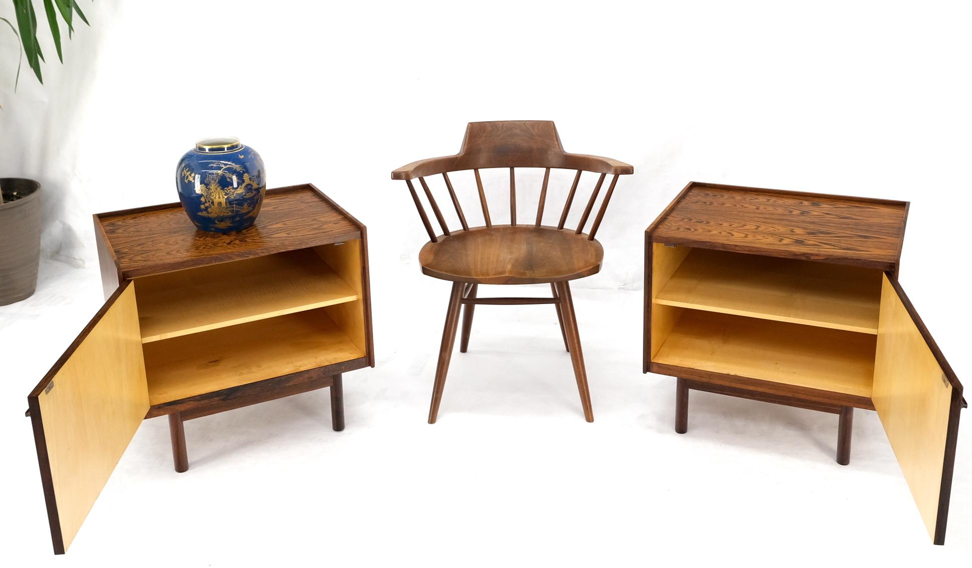 American Pair of Gallery Top Danish Mid Century Modern Rosewood End Tables Night Stands For Sale