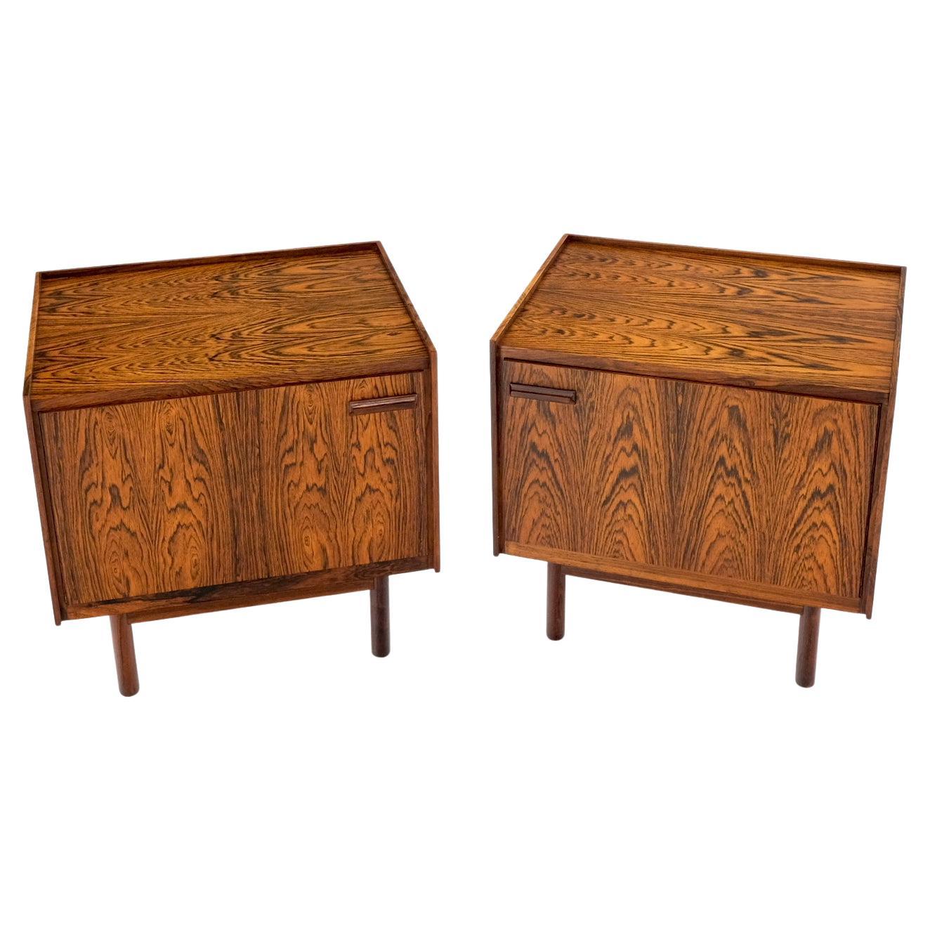 Pair of Gallery Top Danish Mid Century Modern Rosewood End Tables Night Stands For Sale