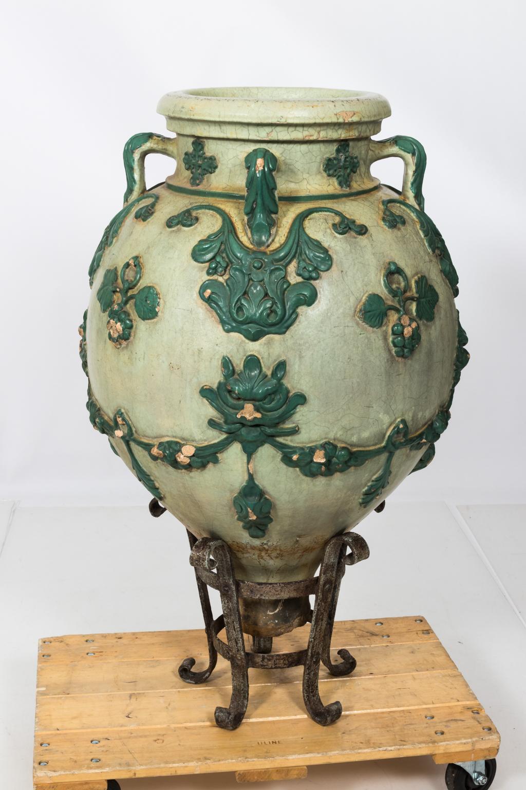Pair of Galloway Pots, circa 1880s For Sale 6