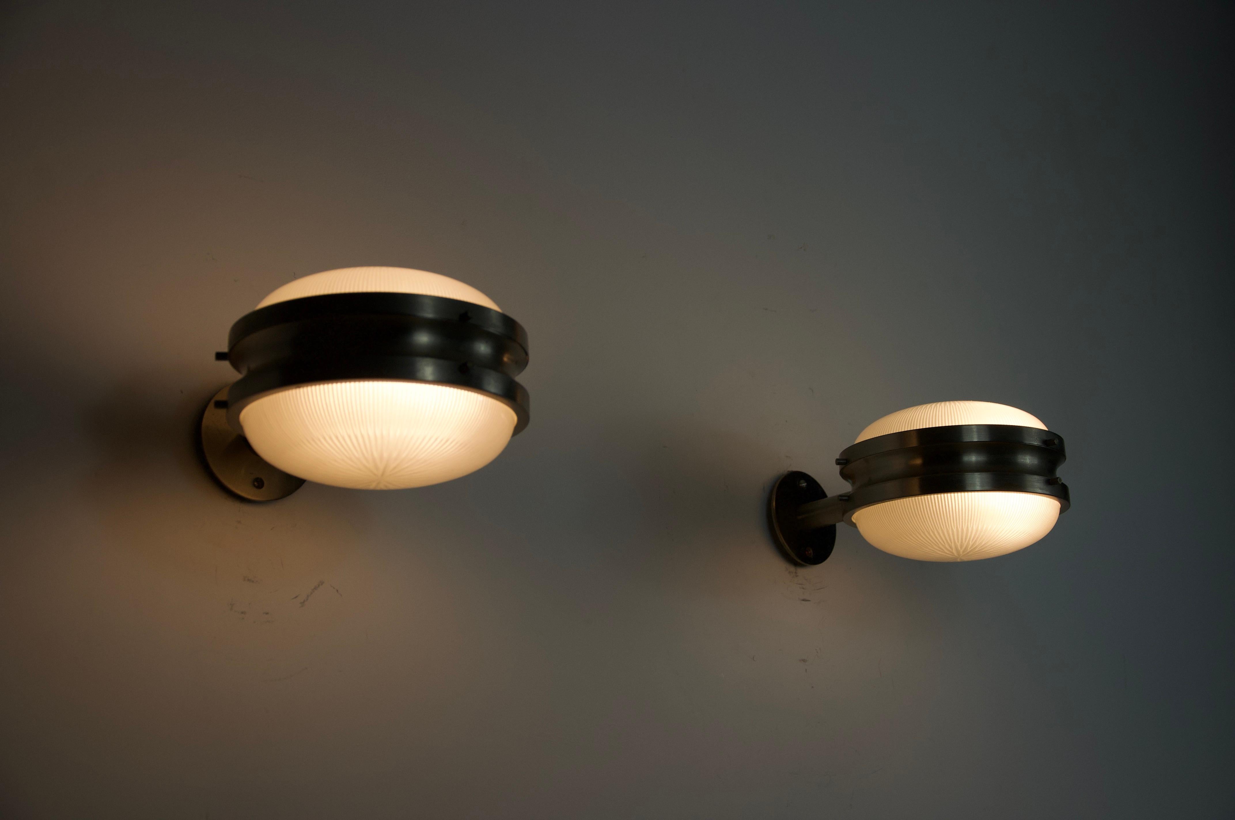 Pair of Gamma Wall Lights by Sergio Mazza for Artemide, 1960s, Italy For Sale 10