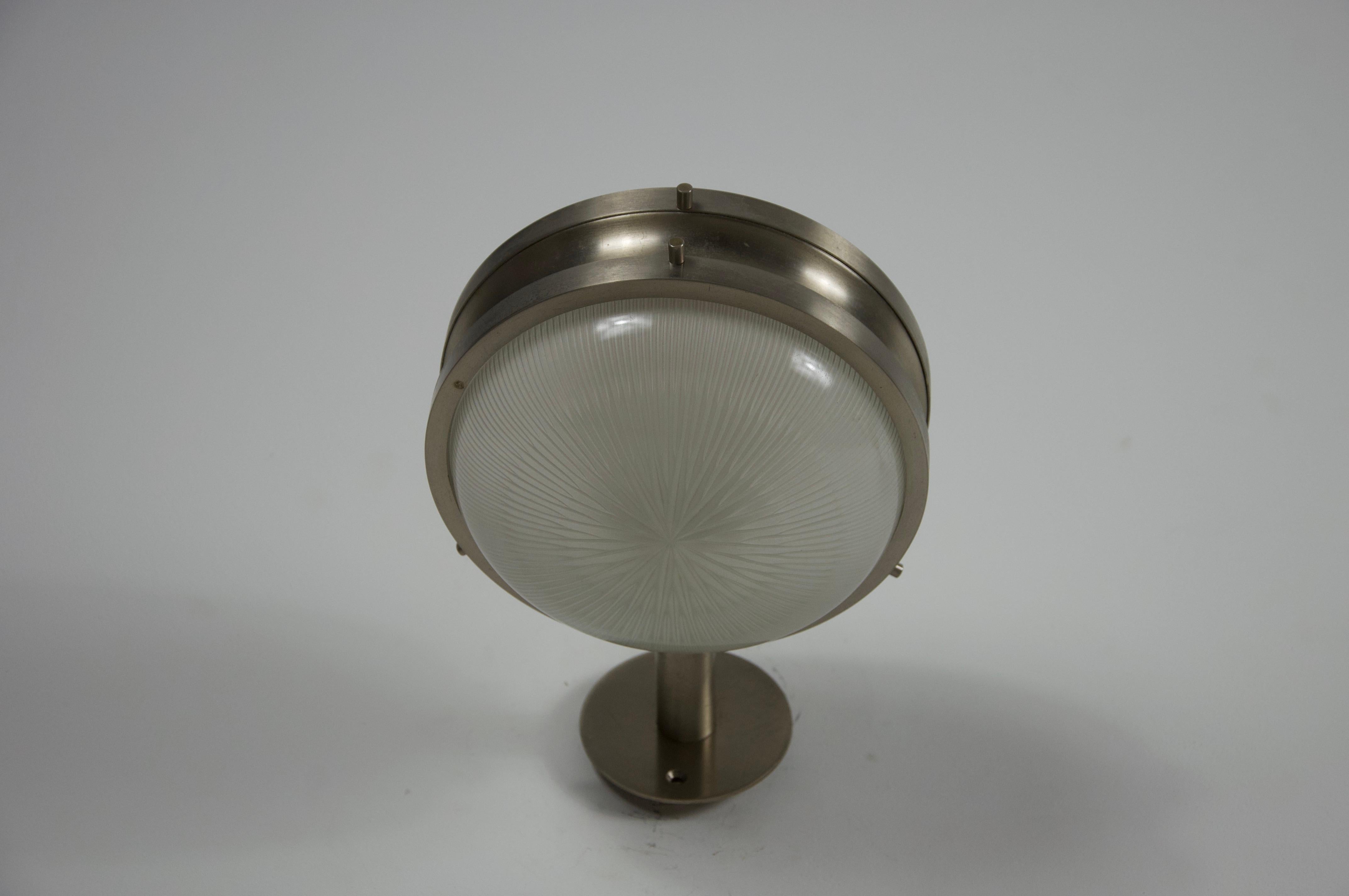 Pair of Gamma Wall Lights by Sergio Mazza for Artemide, 1960s, Italy For Sale 2