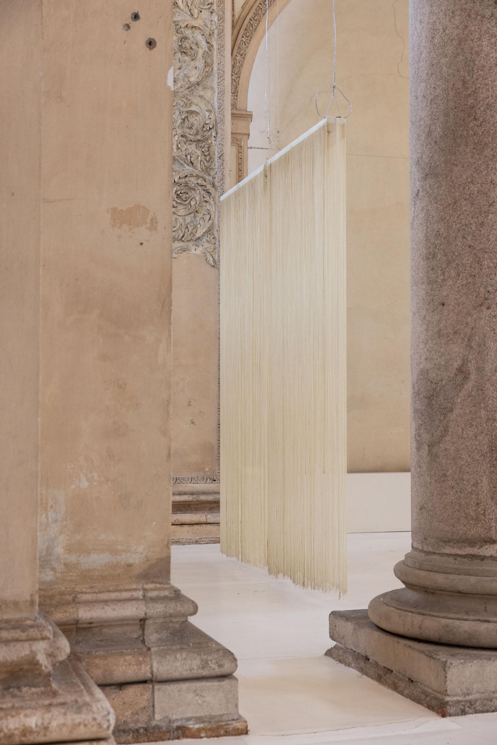 Paire de lampes suspendues Garbo de Mariyo Yagi pour Sirrah, Italie, 1973 en vente 5