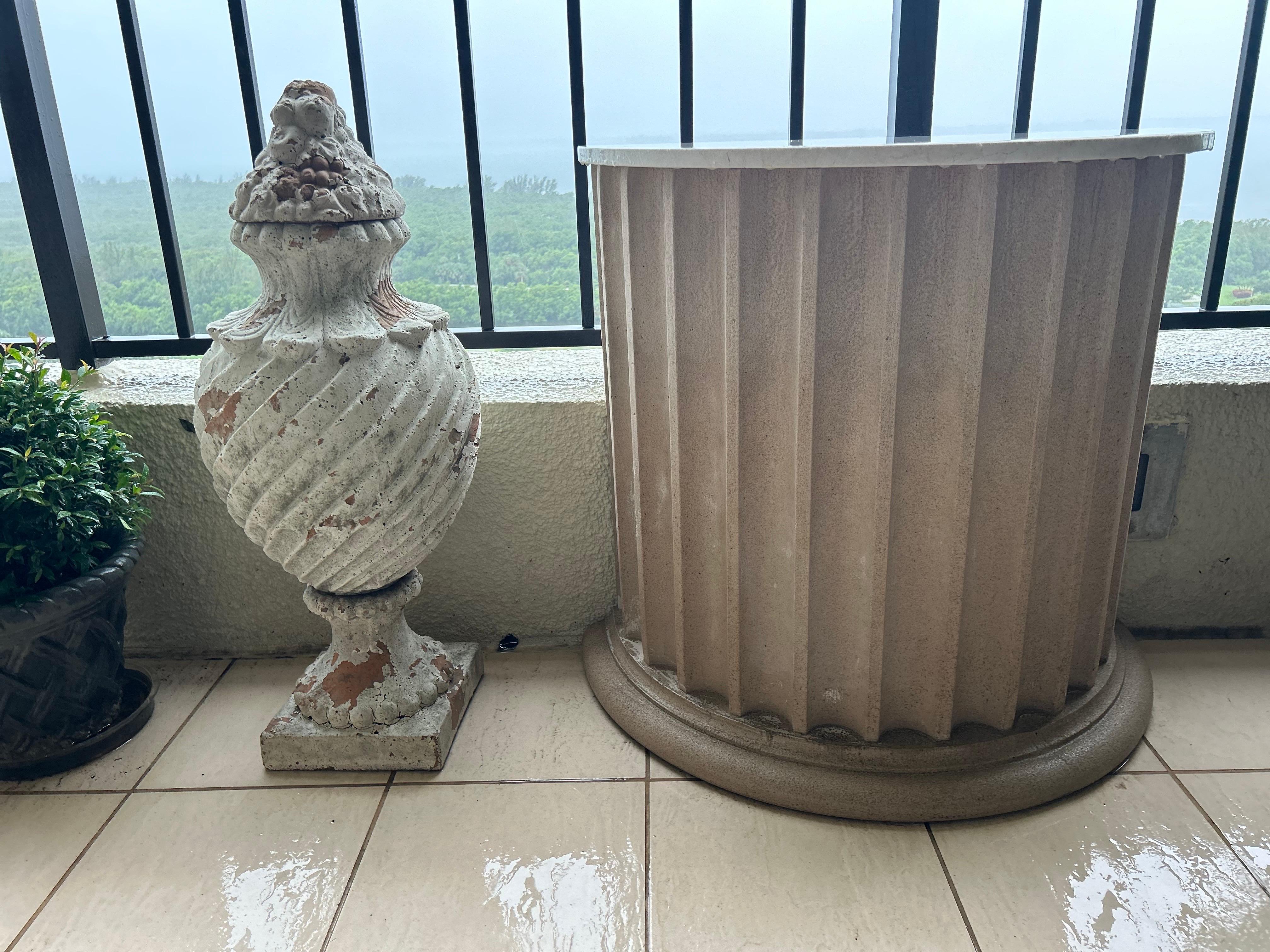 Pair of garden tables with marble tops on fluted demilune cast sandstone bases For Sale 2