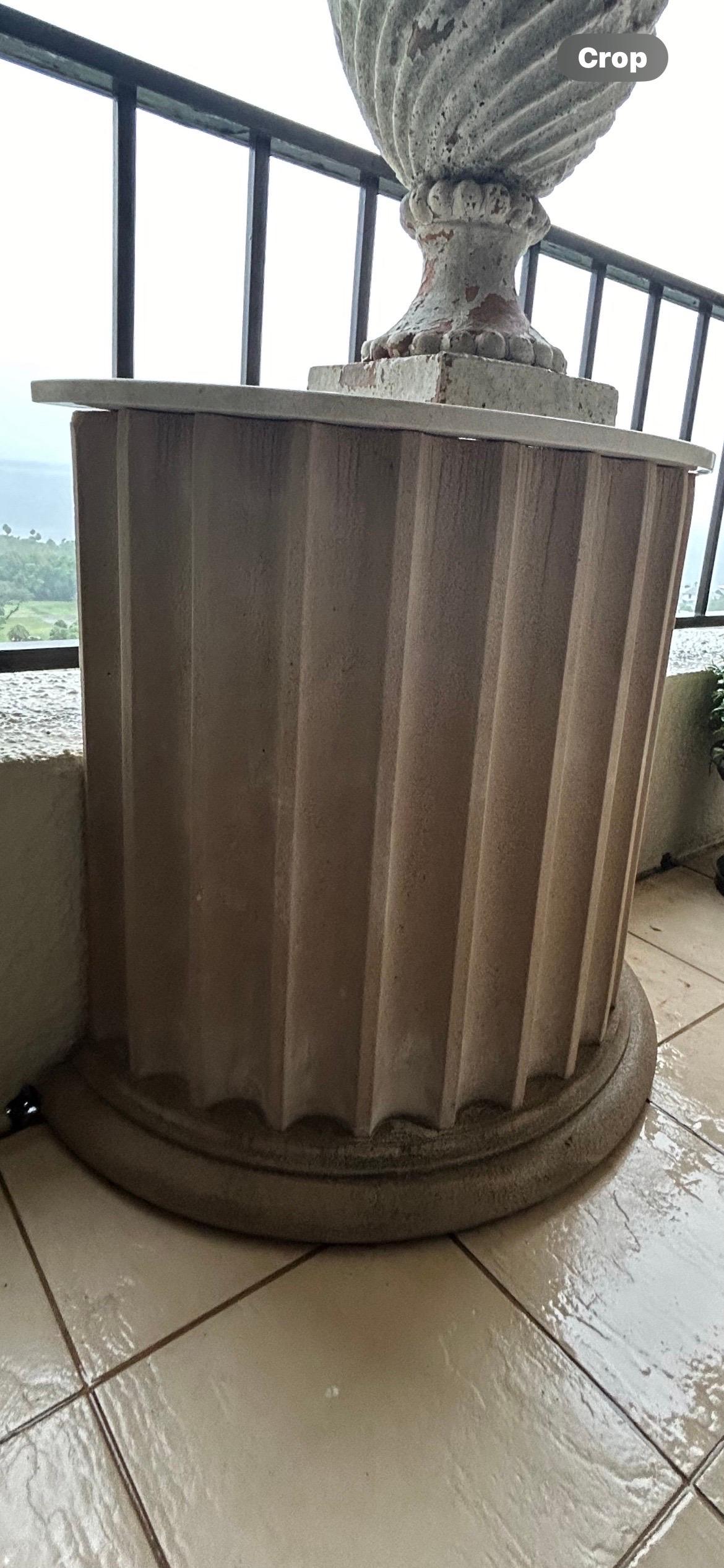 Early 20th Century Pair of garden tables with marble tops on fluted demilune cast sandstone bases For Sale