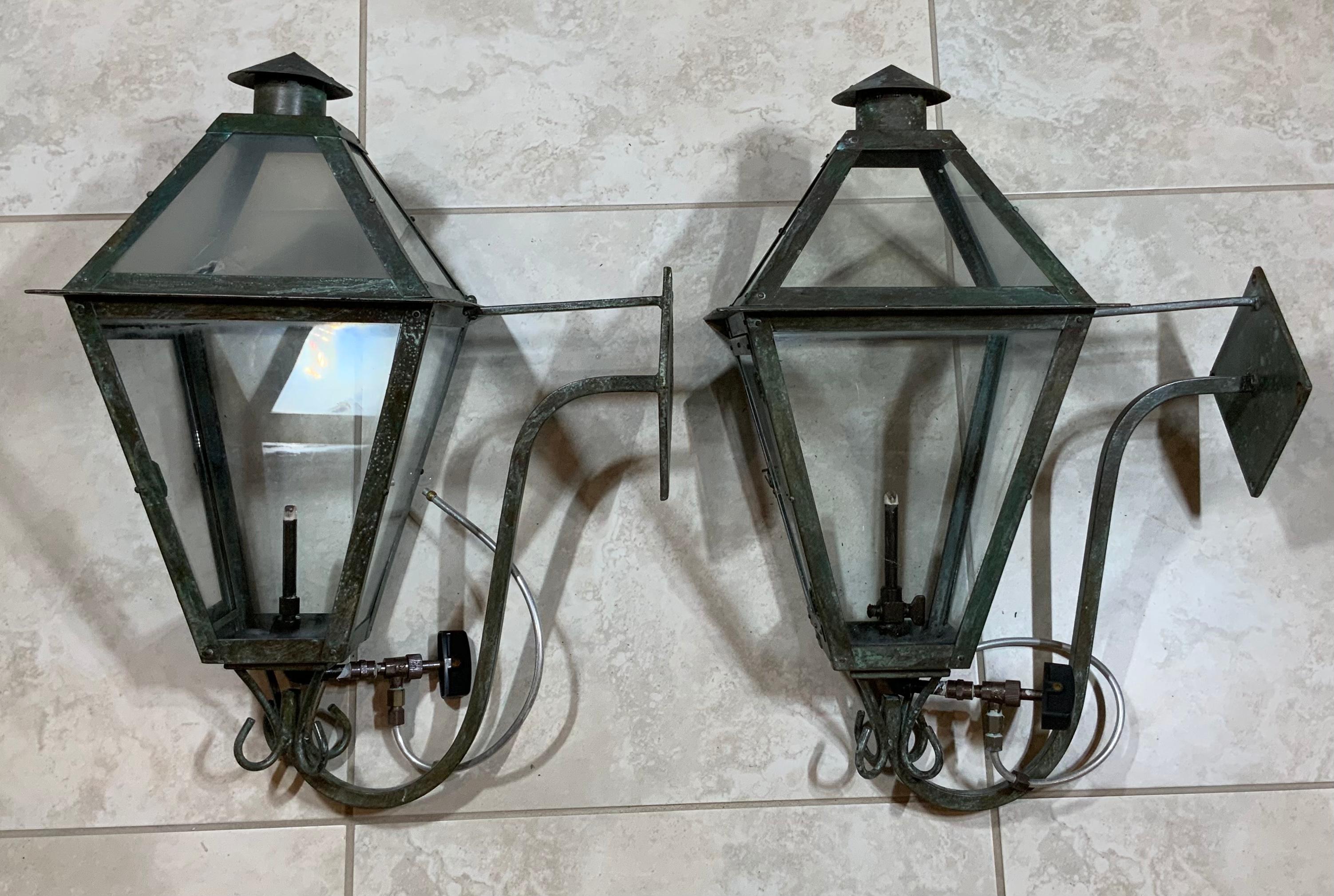 Pair of Gas Wall Hanging Copper Lantern In Good Condition In Delray Beach, FL