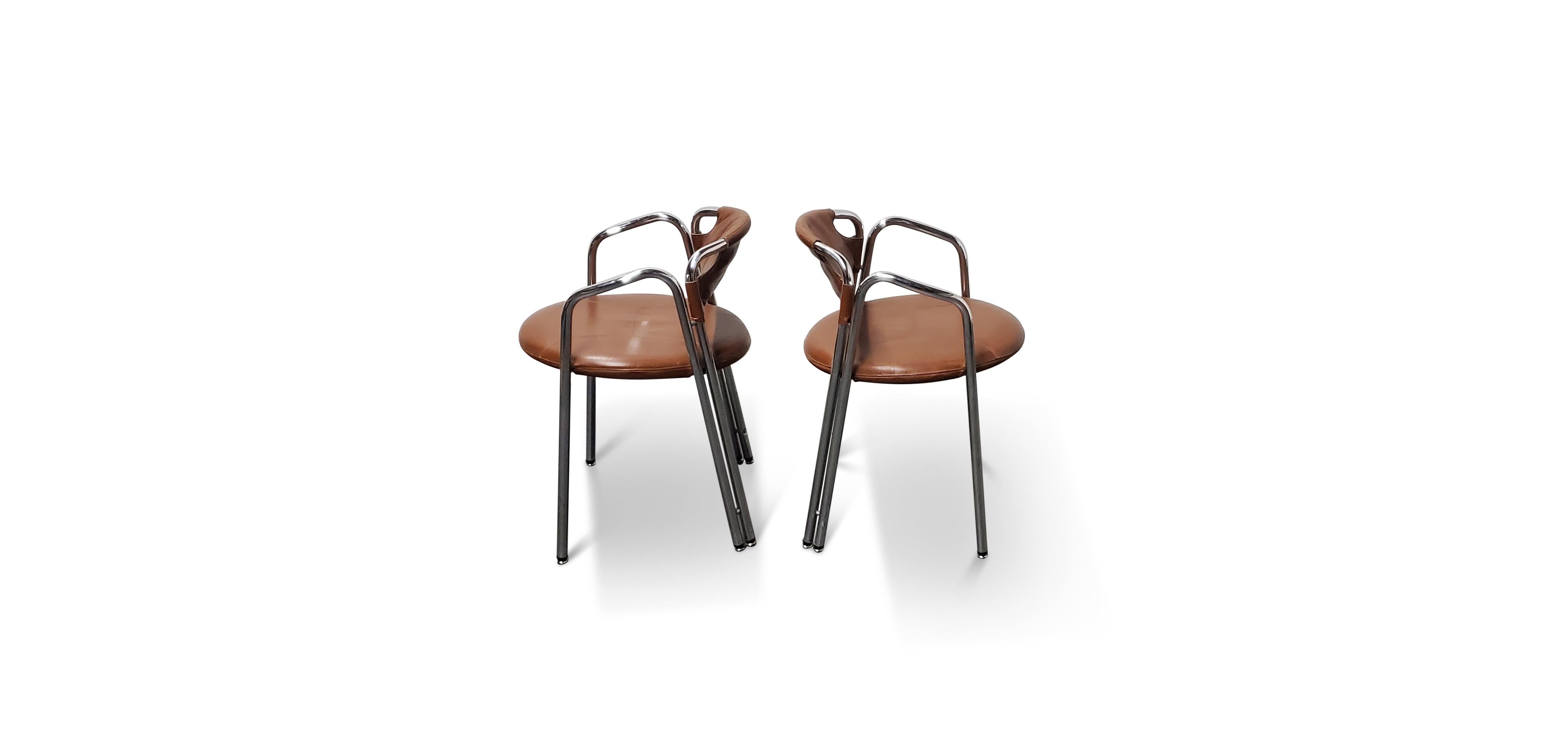 20th Century Pair of Gastone Rinaldi 'La Dopietta' Leather and Chrome Chairs 