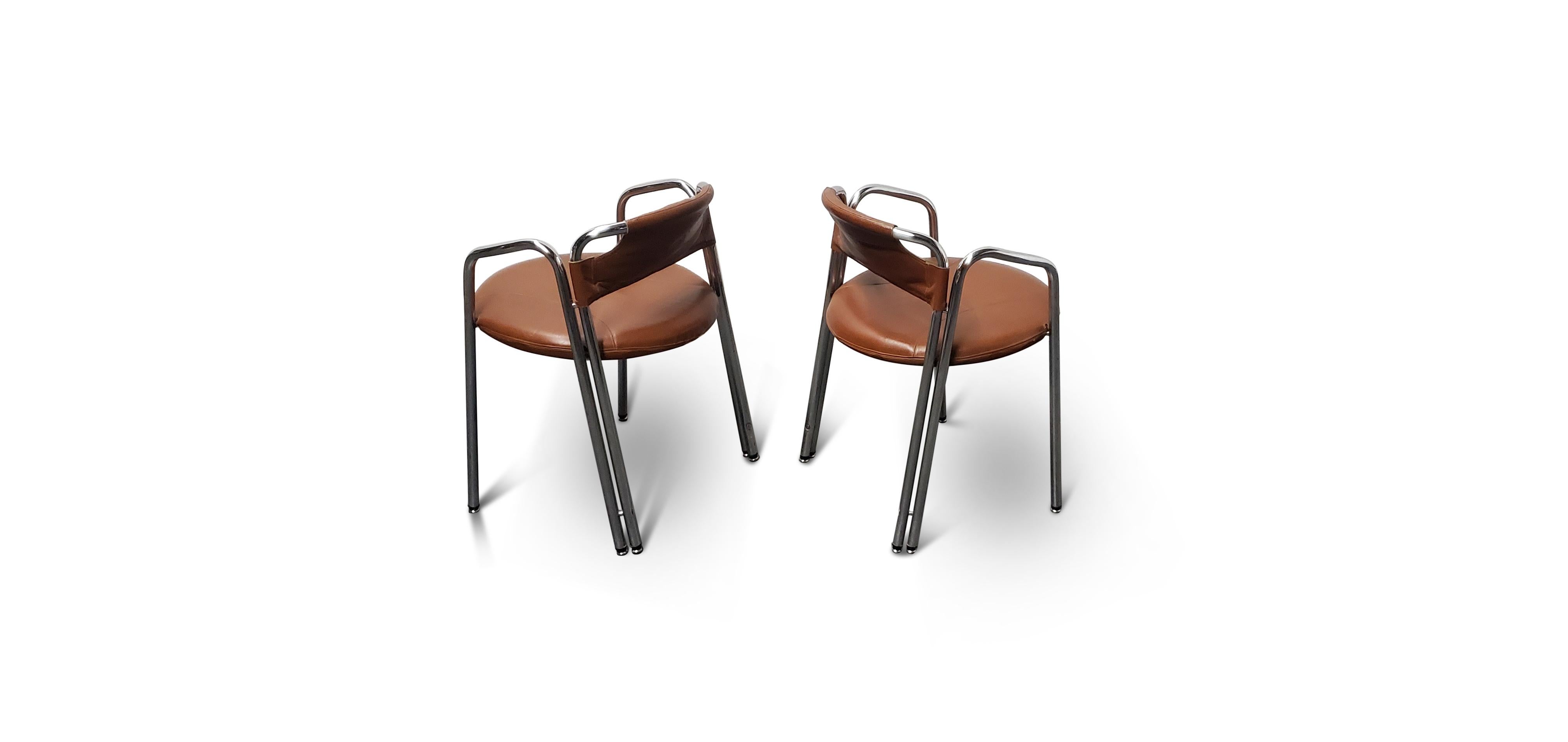 Pair of Gastone Rinaldi 'La Dopietta' Leather and Chrome Chairs  2
