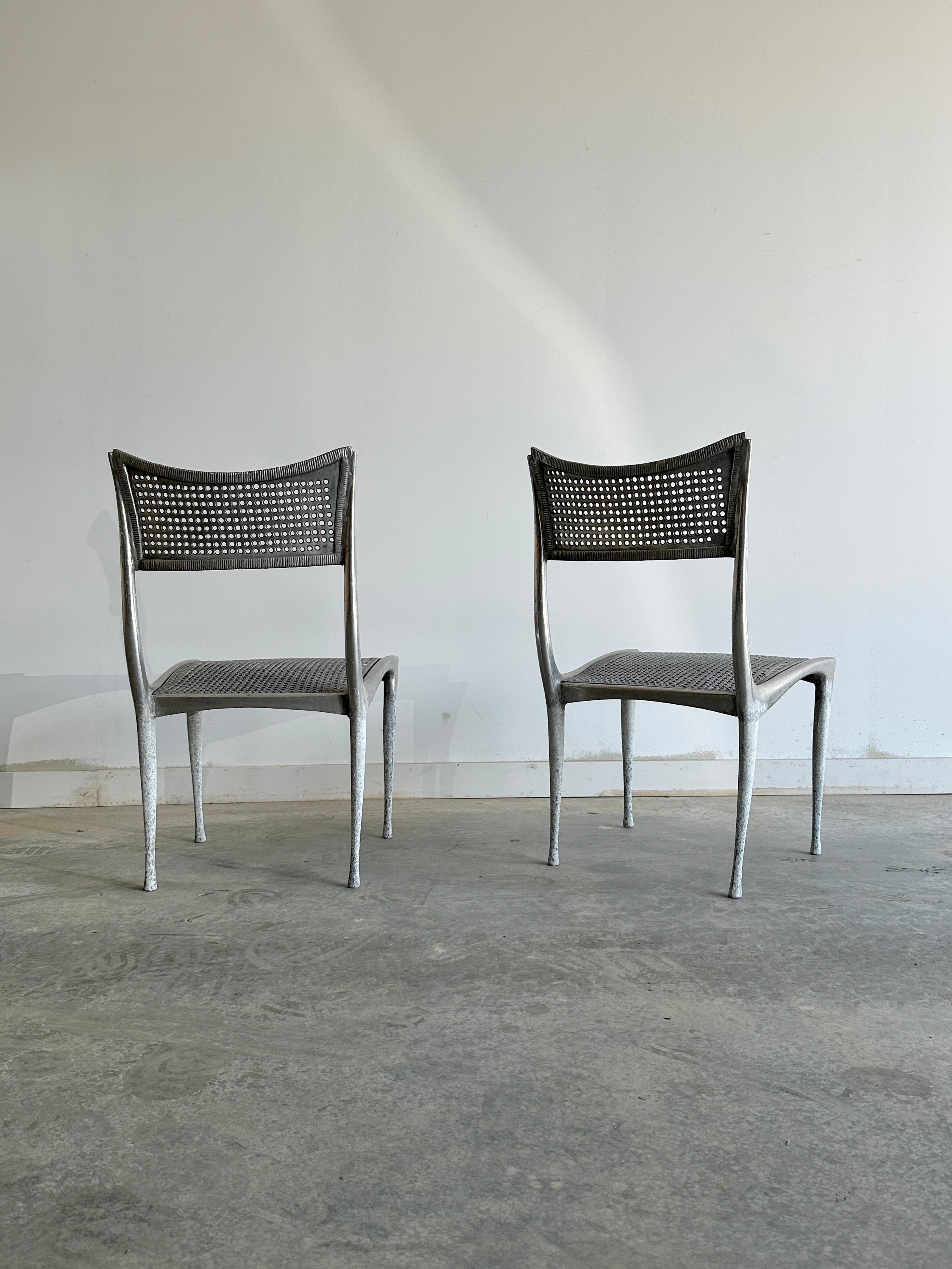 Paar Gazelle 10B-Stühle aus Aluminiumguss von Dan Johnson (Moderne der Mitte des Jahrhunderts) im Angebot