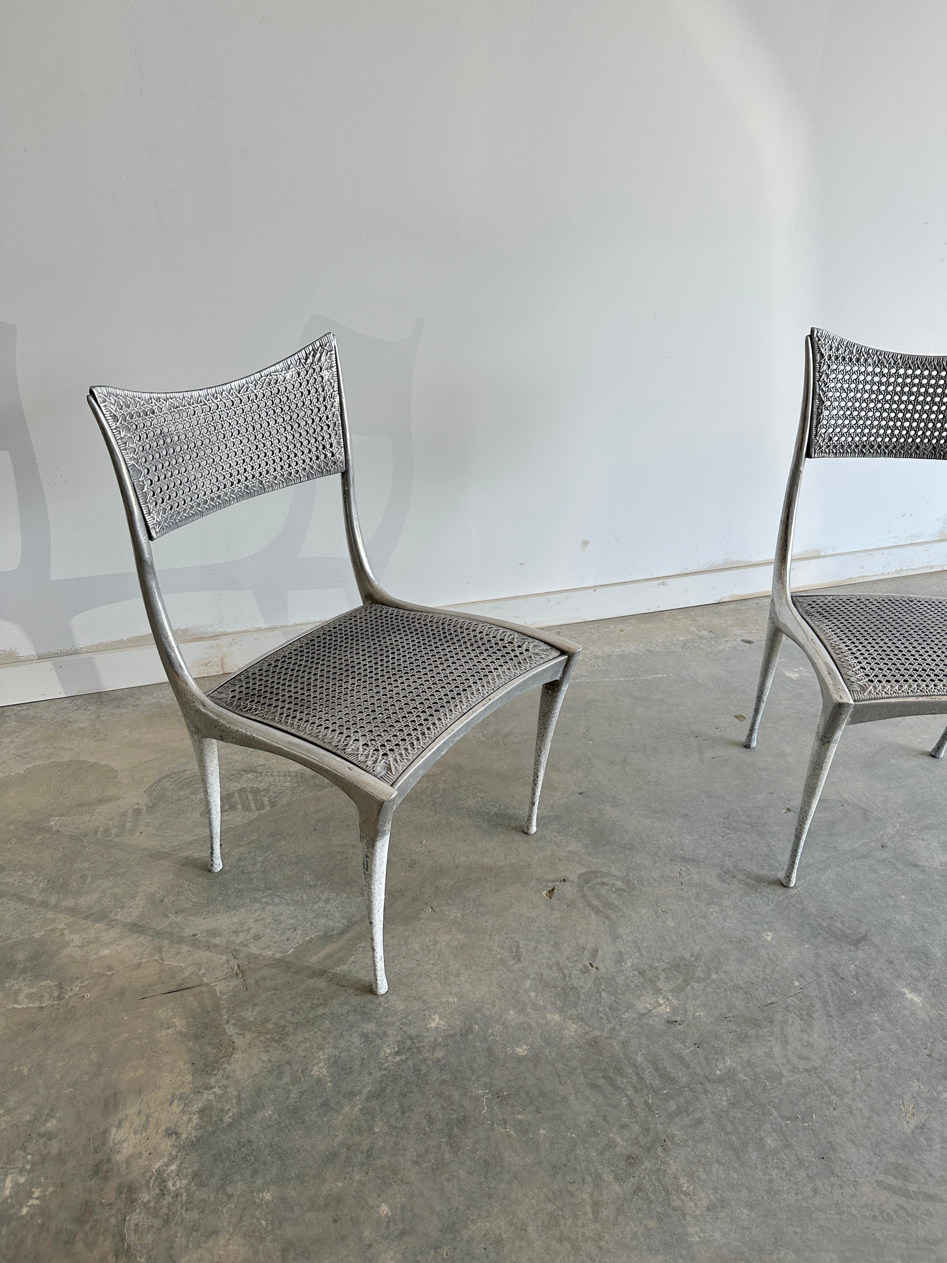 Paar Gazelle 10B-Stühle aus Aluminiumguss von Dan Johnson (amerikanisch) im Angebot
