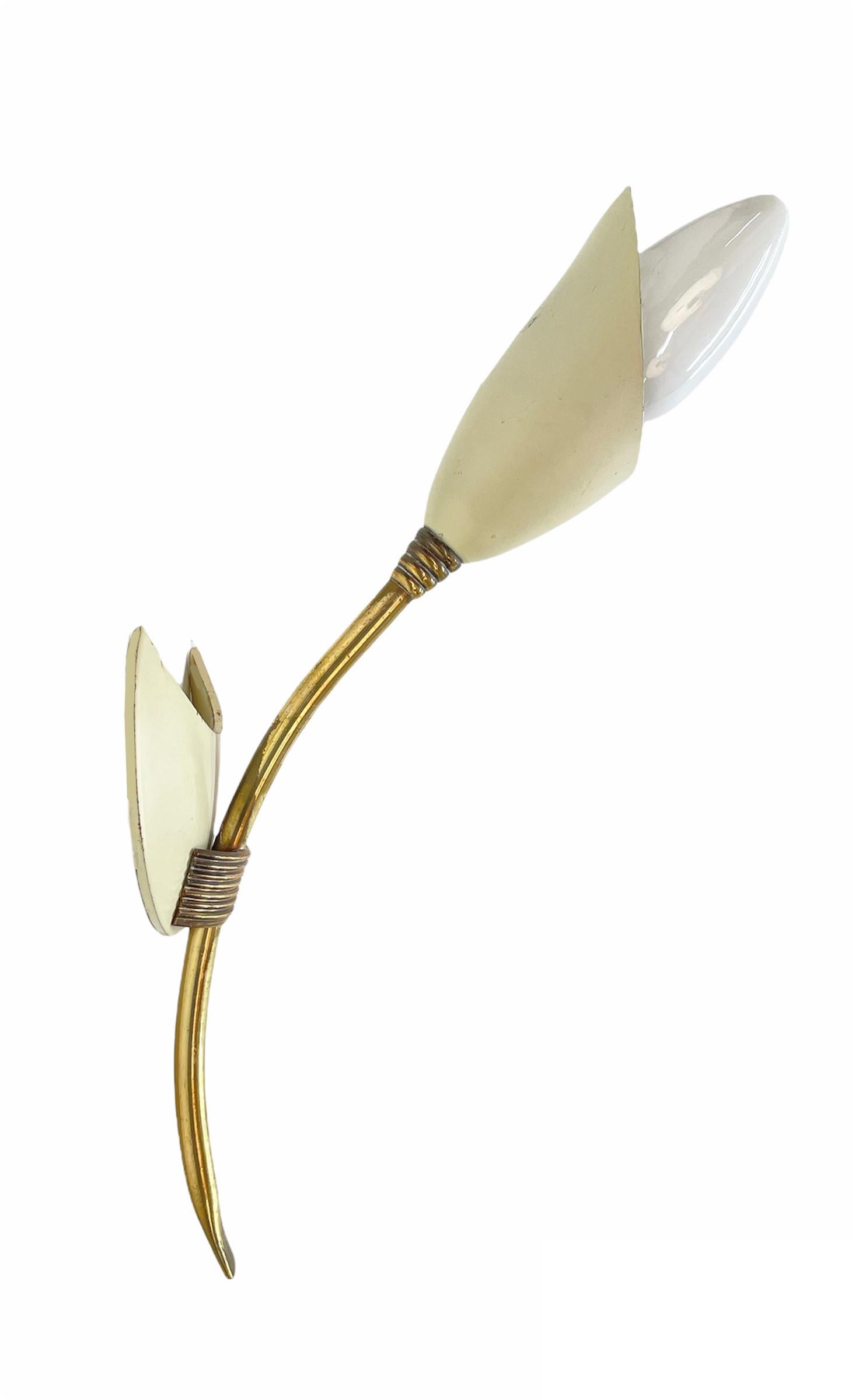 Pair of GCME Midcentury Brass and Enamelled Aluminum Italian Tulip Sconces 1950s For Sale 14