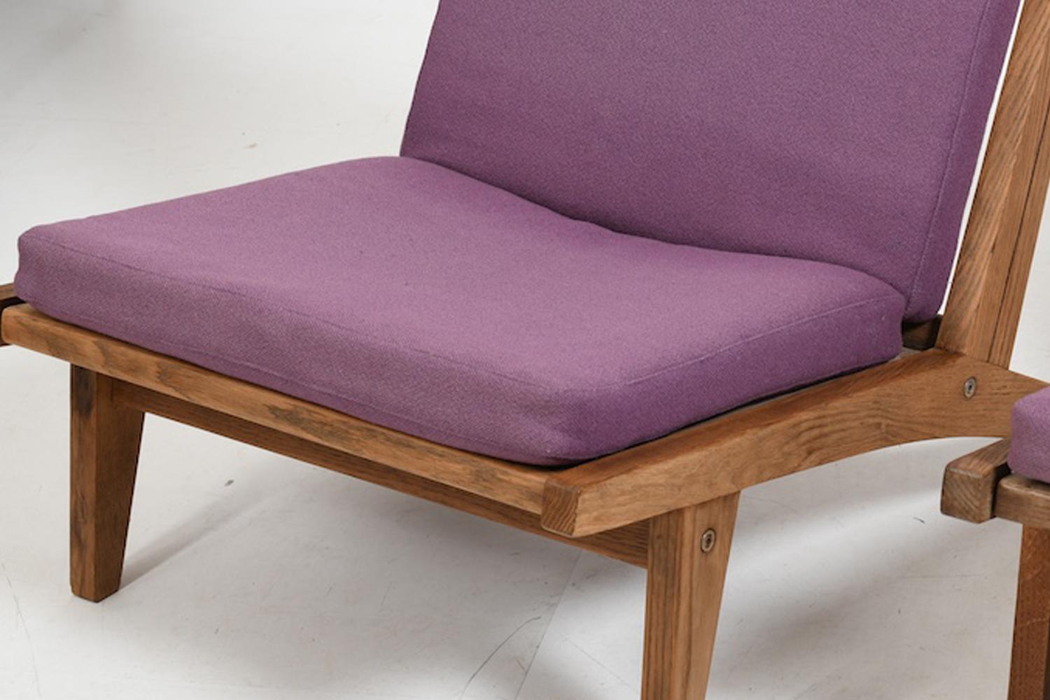 Scandinavo moderno Coppia di poltrone GE-375 in Oak di Hans J. Wegner in vendita