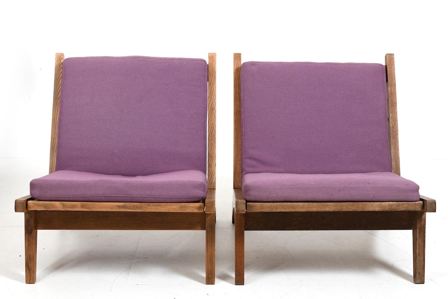 Coppia di poltrone GE-375 in Oak di Hans J. Wegner In condizioni buone in vendita a Handewitt, DE