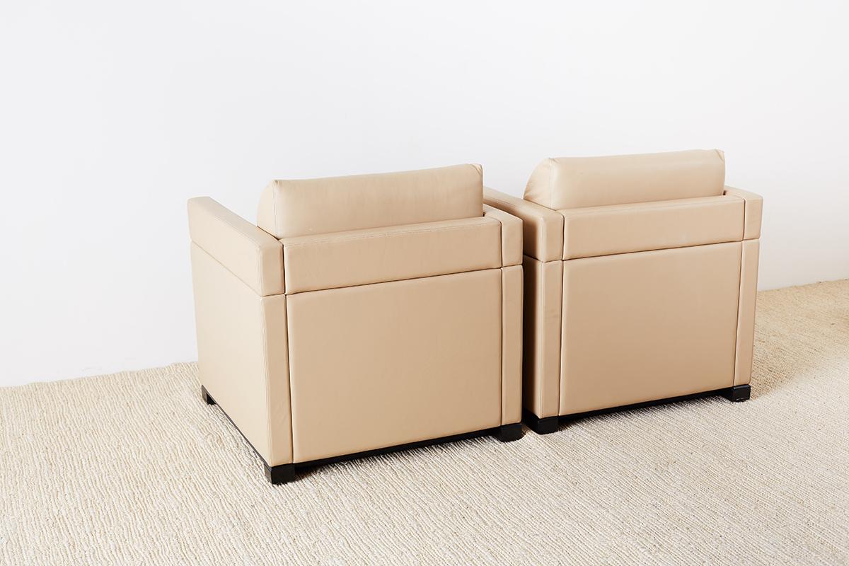 Paire de chaises cubiques en cuir Geiger pour Herman Miller en vente 1