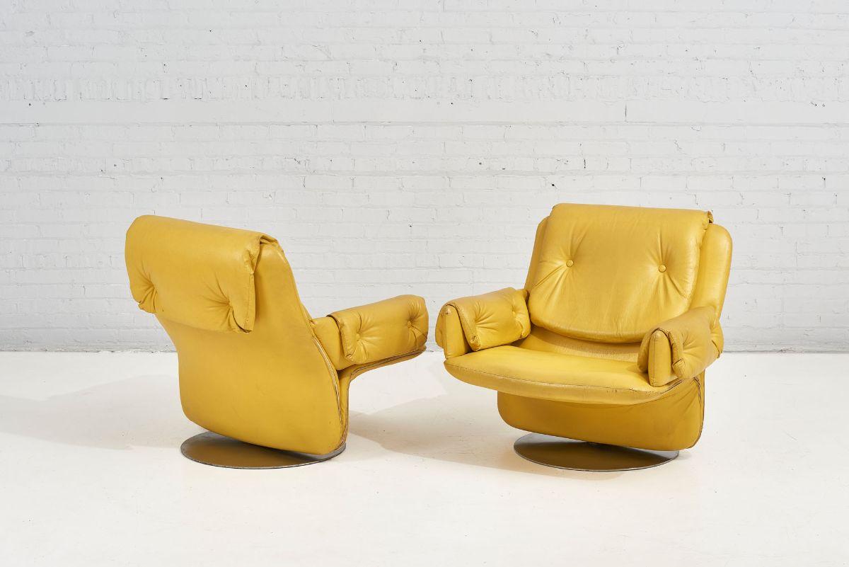 Pair of Geoffrey Harcourt Artifort Chairs, 1960 2