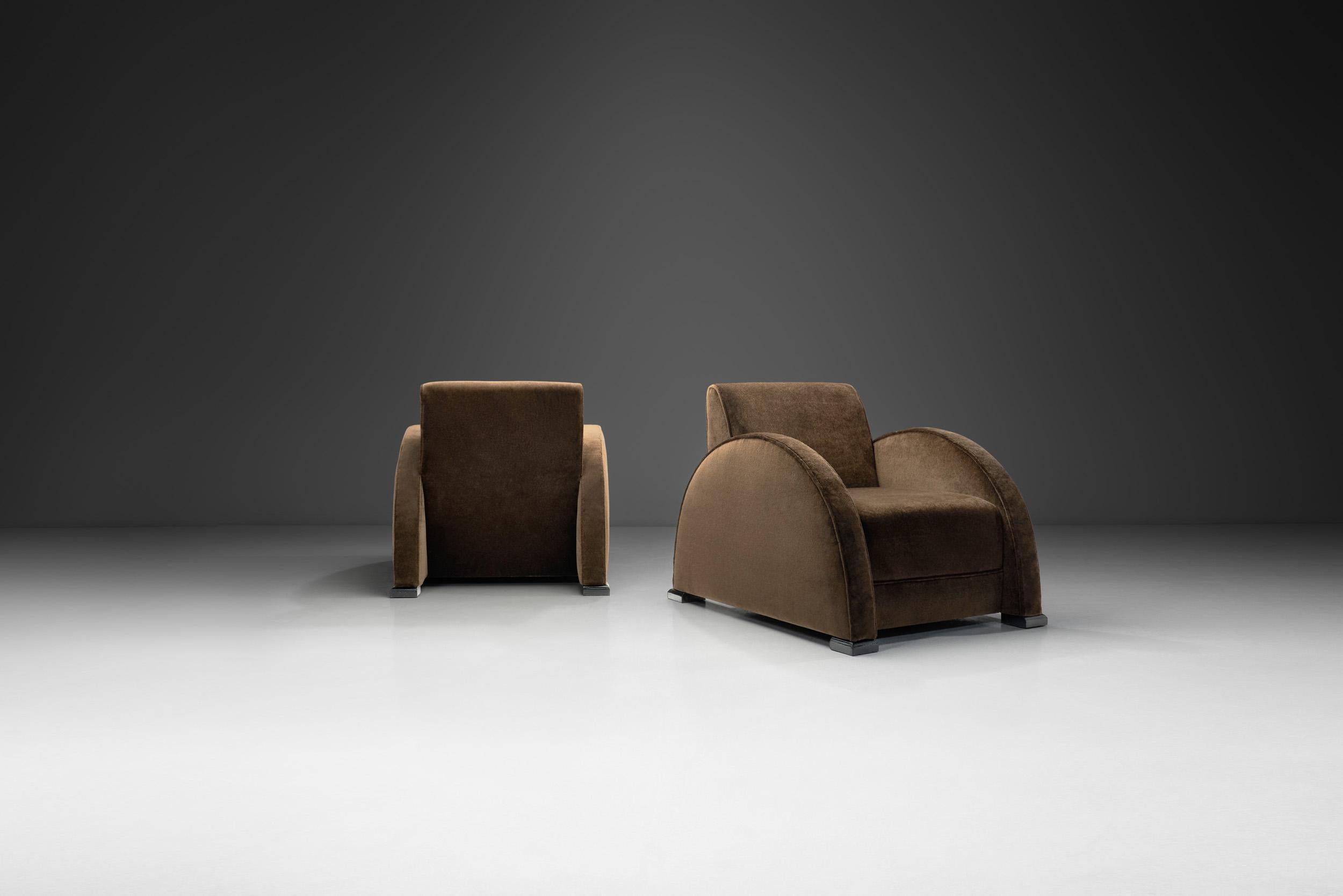 French Pair of Geometric Art Deco Armchairs, France first half of the 20th Century