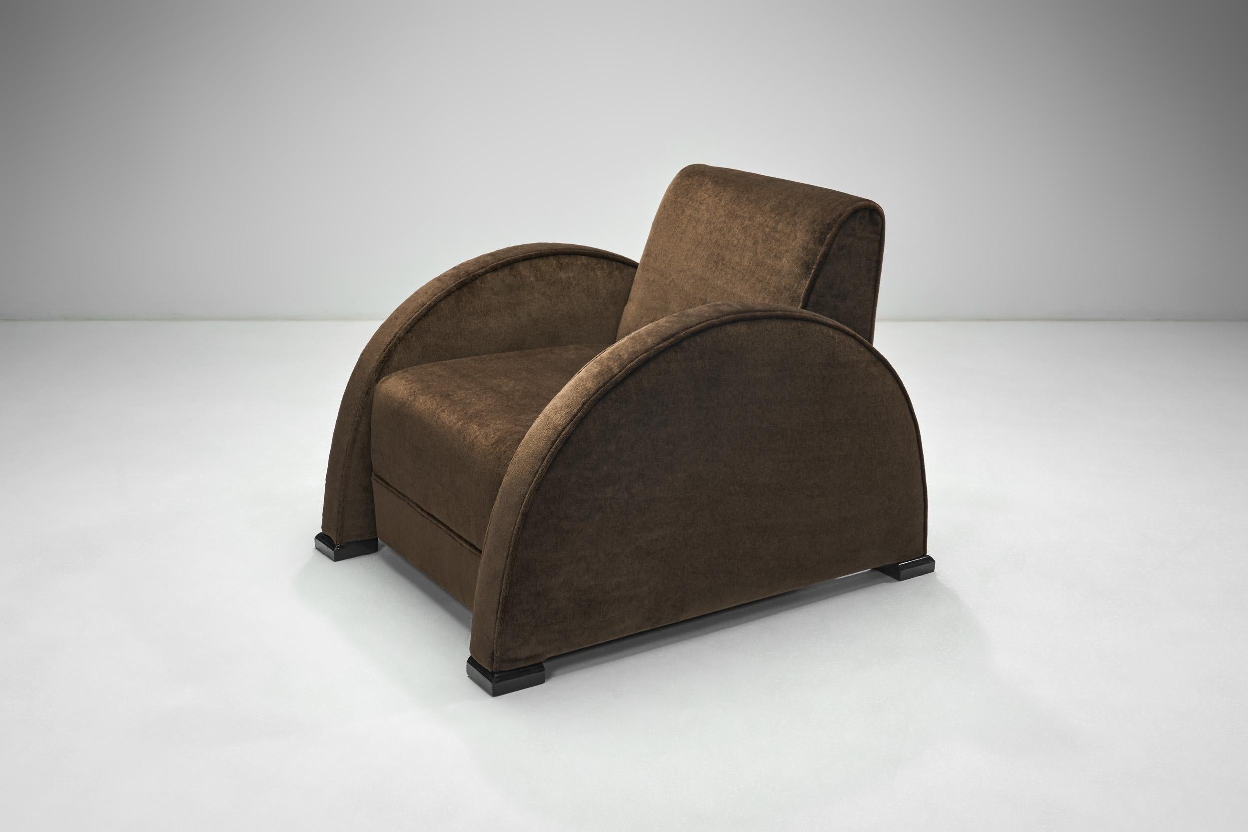 Pair of Geometric Art Deco Armchairs, France first half of the 20th Century 1