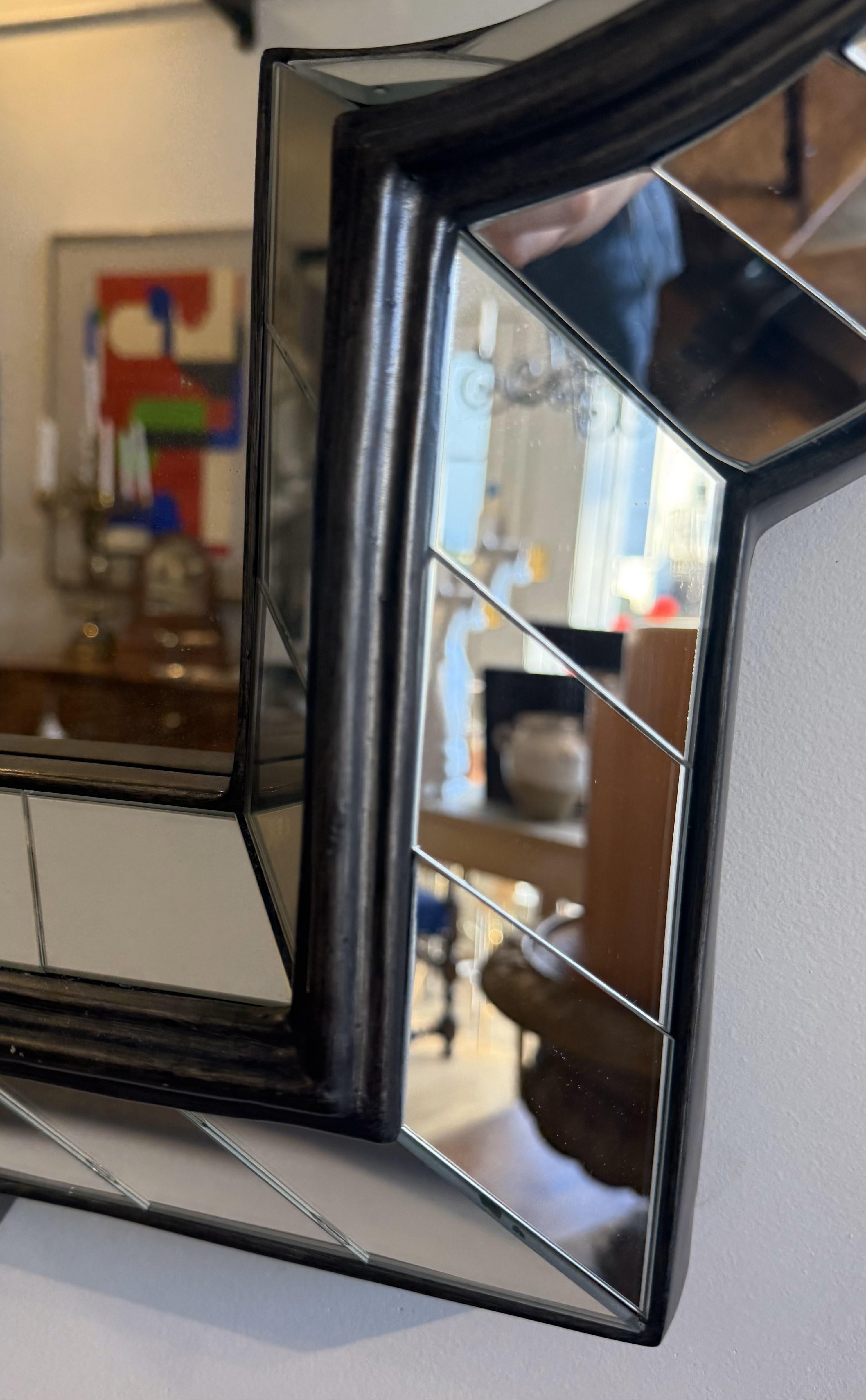 Coppia di specchi geometrici in stile Deco Mirror in vendita 4
