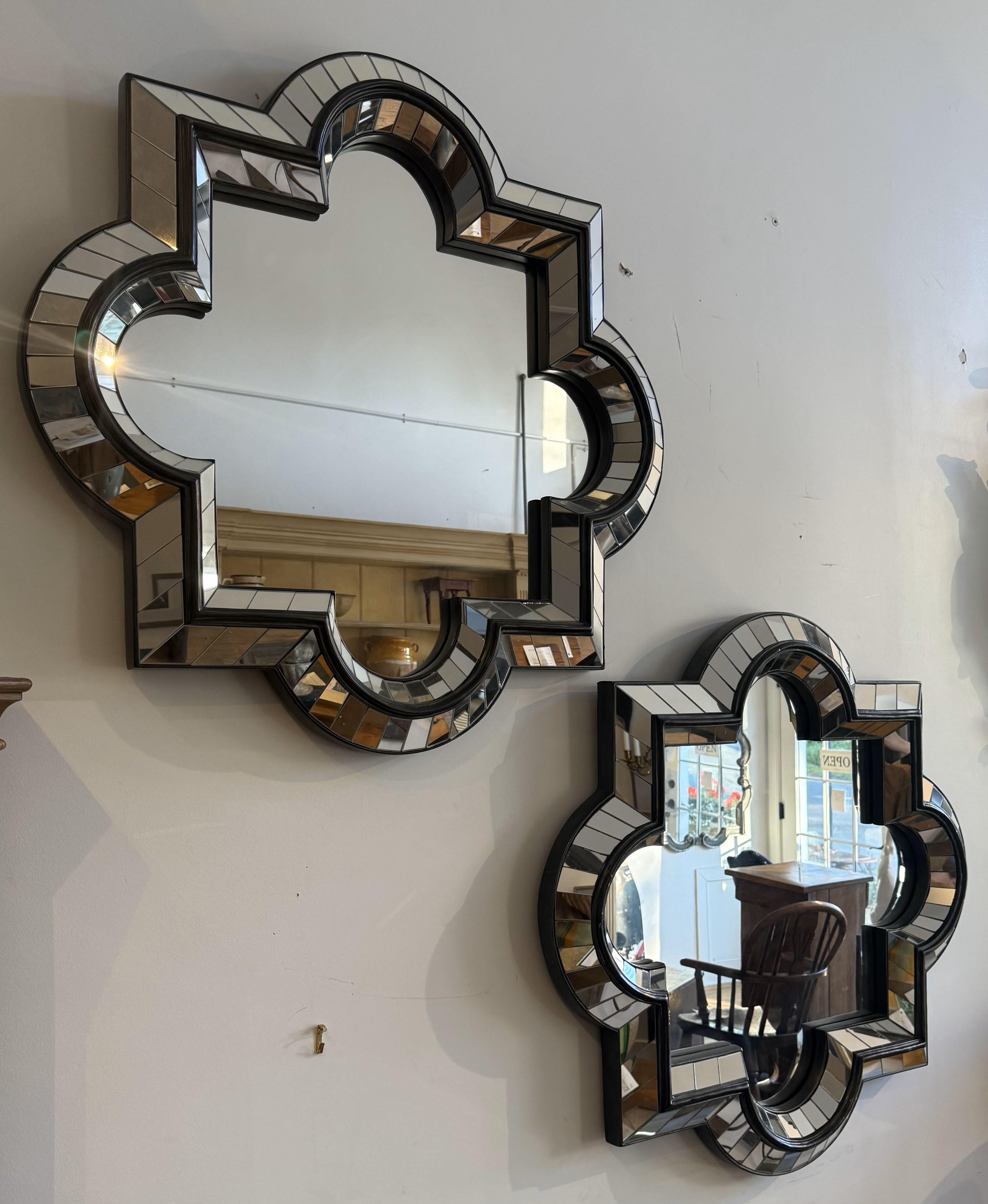 Coppia di specchi geometrici in stile Deco Mirror In condizioni buone in vendita a Middleburg, VA