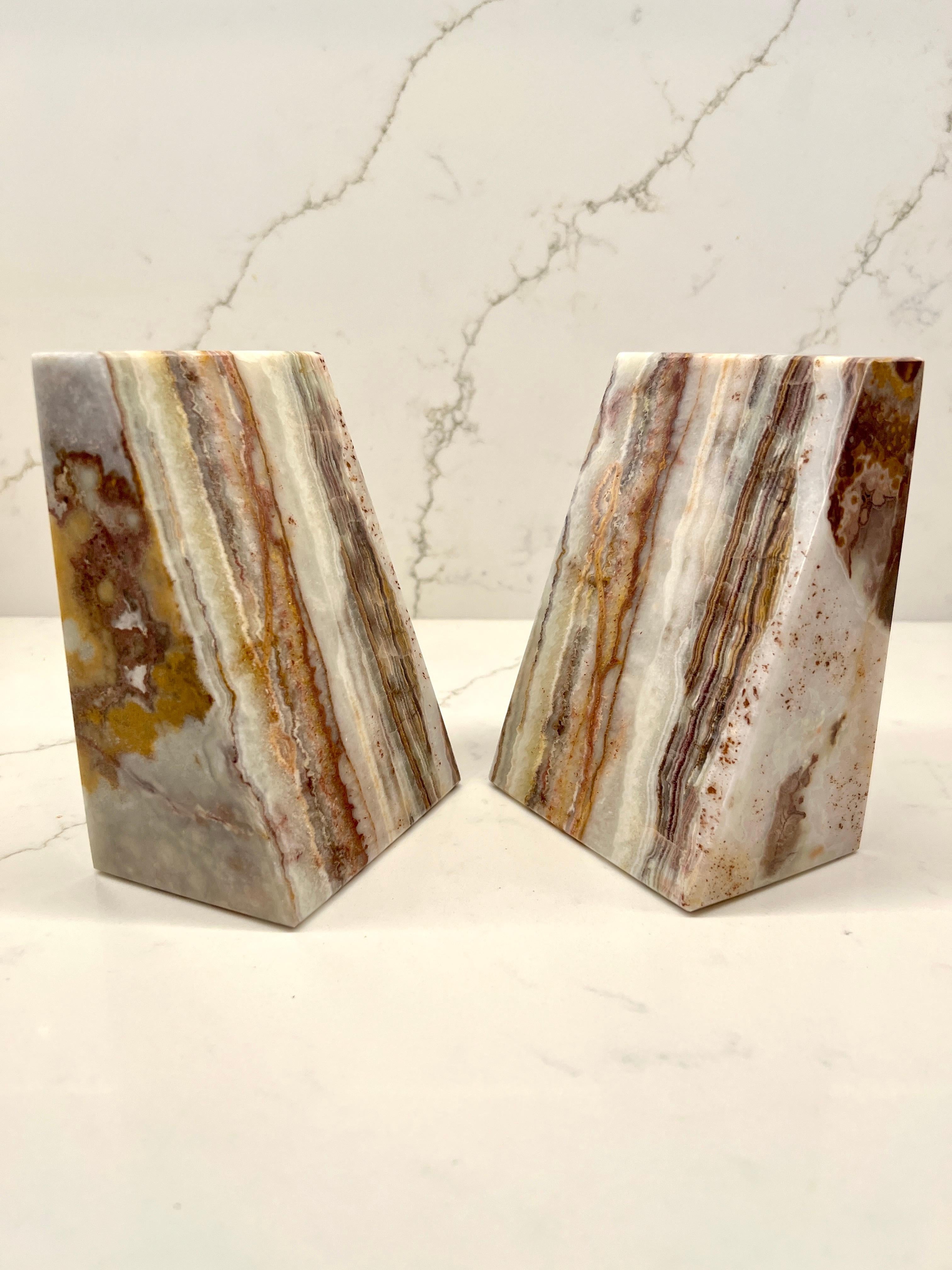 Contemporary Pair of Geometric Onyx Bookends For Sale