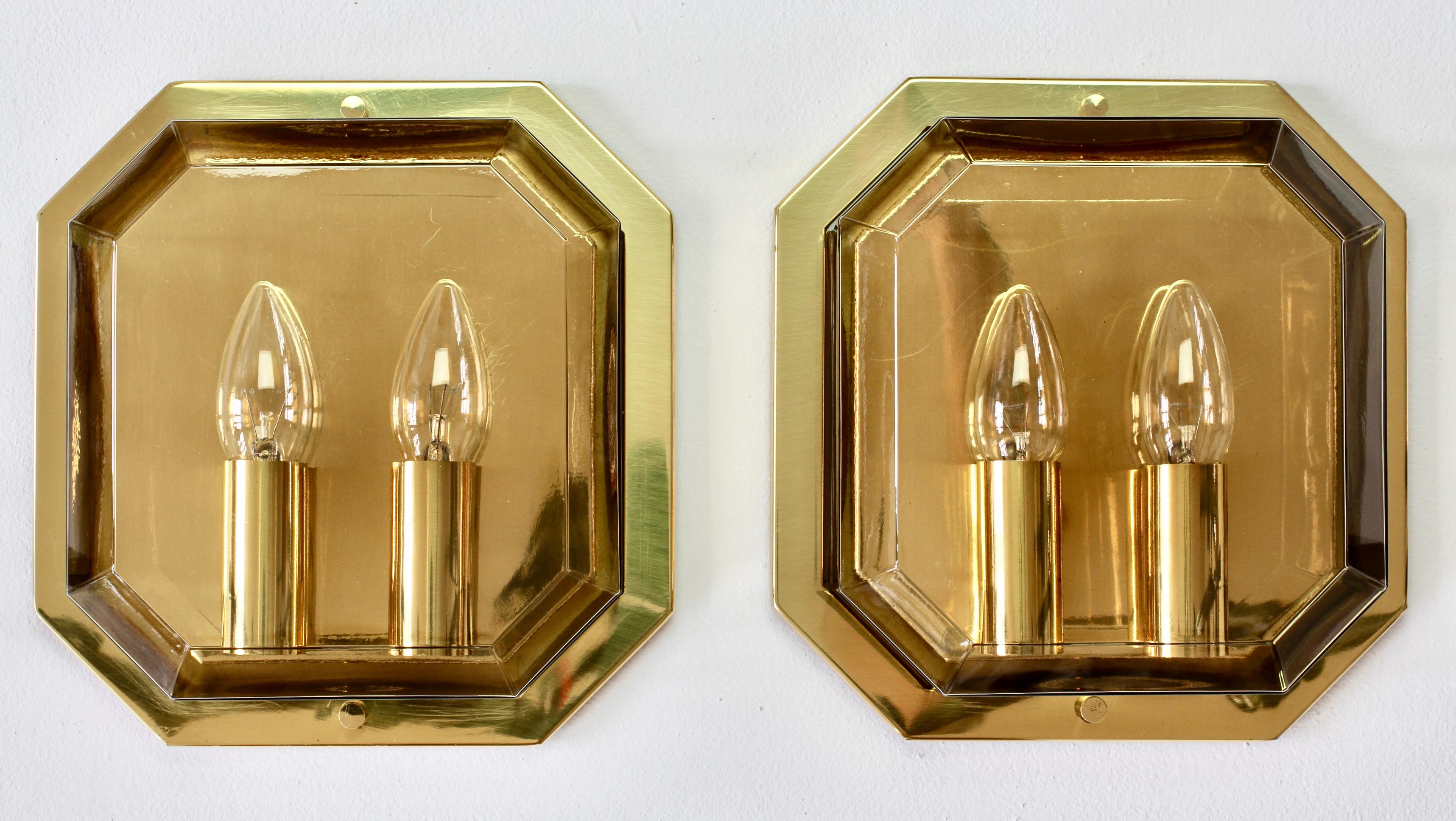 German Pair of Geometric Smoked Topaz Glass and Brass Wall Lights by Limburg circa 1980 For Sale