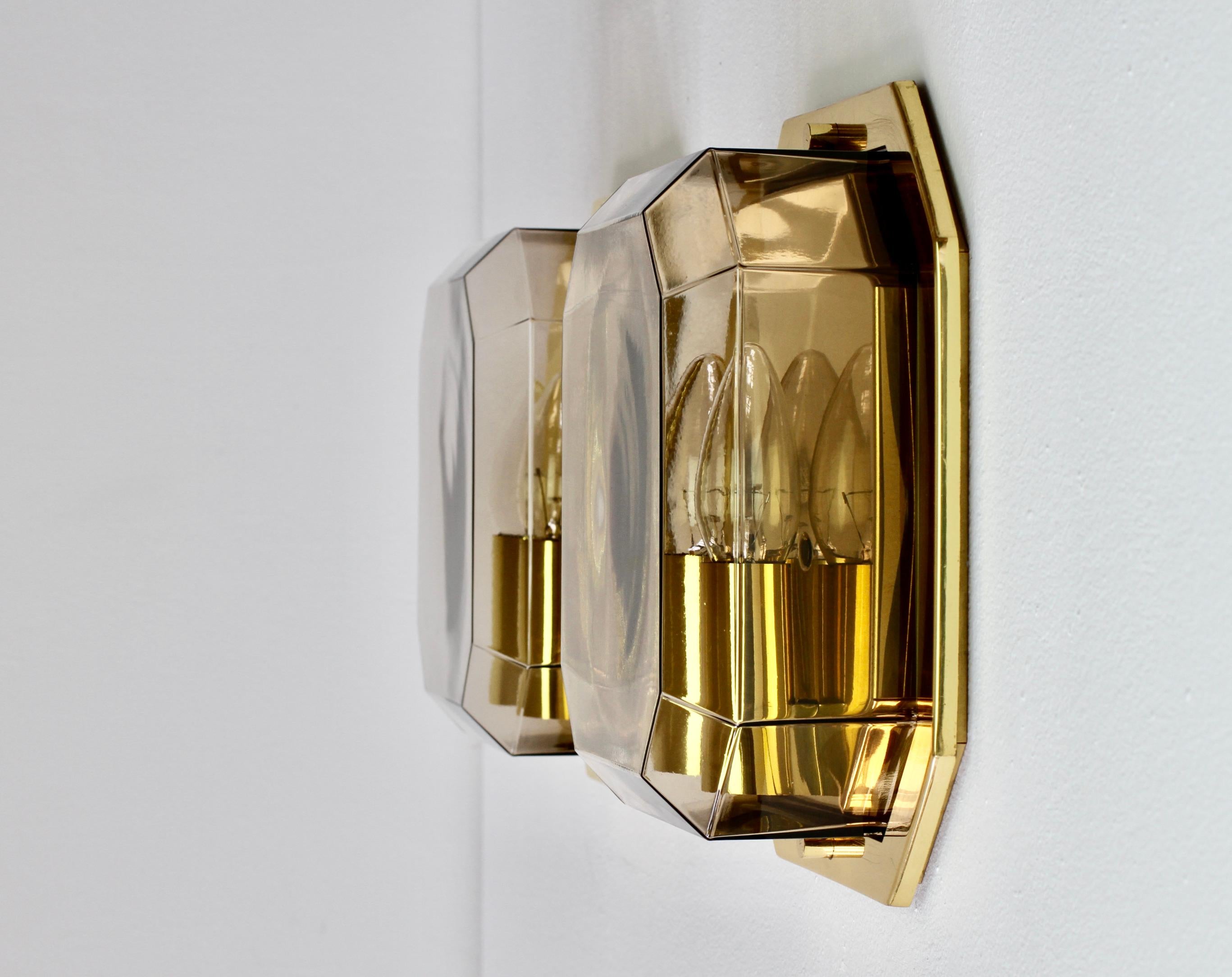 Pair of Geometric Smoked Topaz Glass and Brass Wall Lights by Limburg circa 1980 For Sale 1