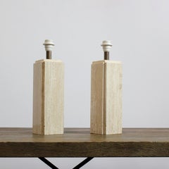 Pair of geometric travertine marble lamps with gilt brass details - c. 1970 -