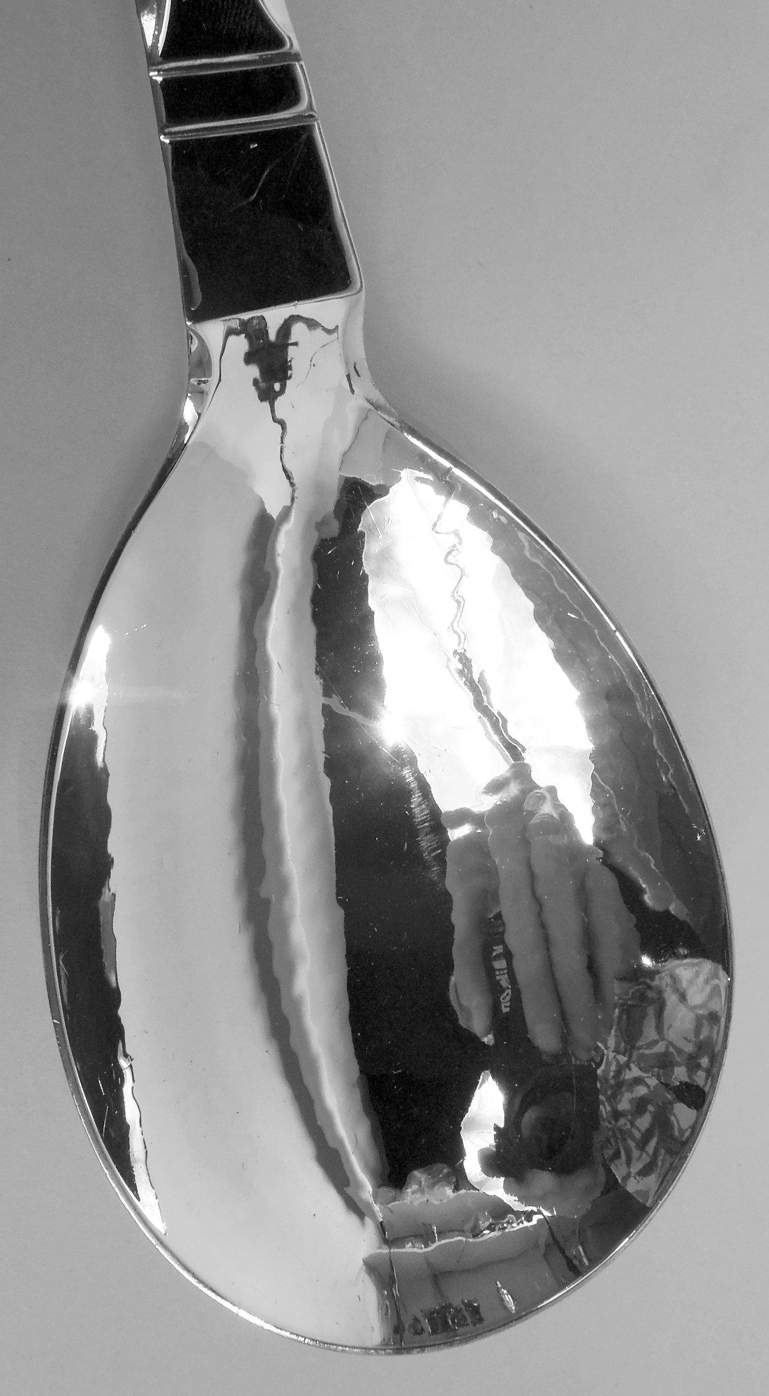 Pair of Georg Jensen Continental Danish Sterling Silver Salad Servers In Good Condition For Sale In New York, NY