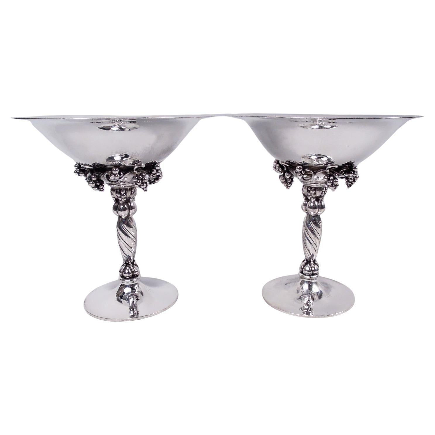 Pareja de compoteras de uvas Georg Jensen danesas modernas de plata de ley en venta