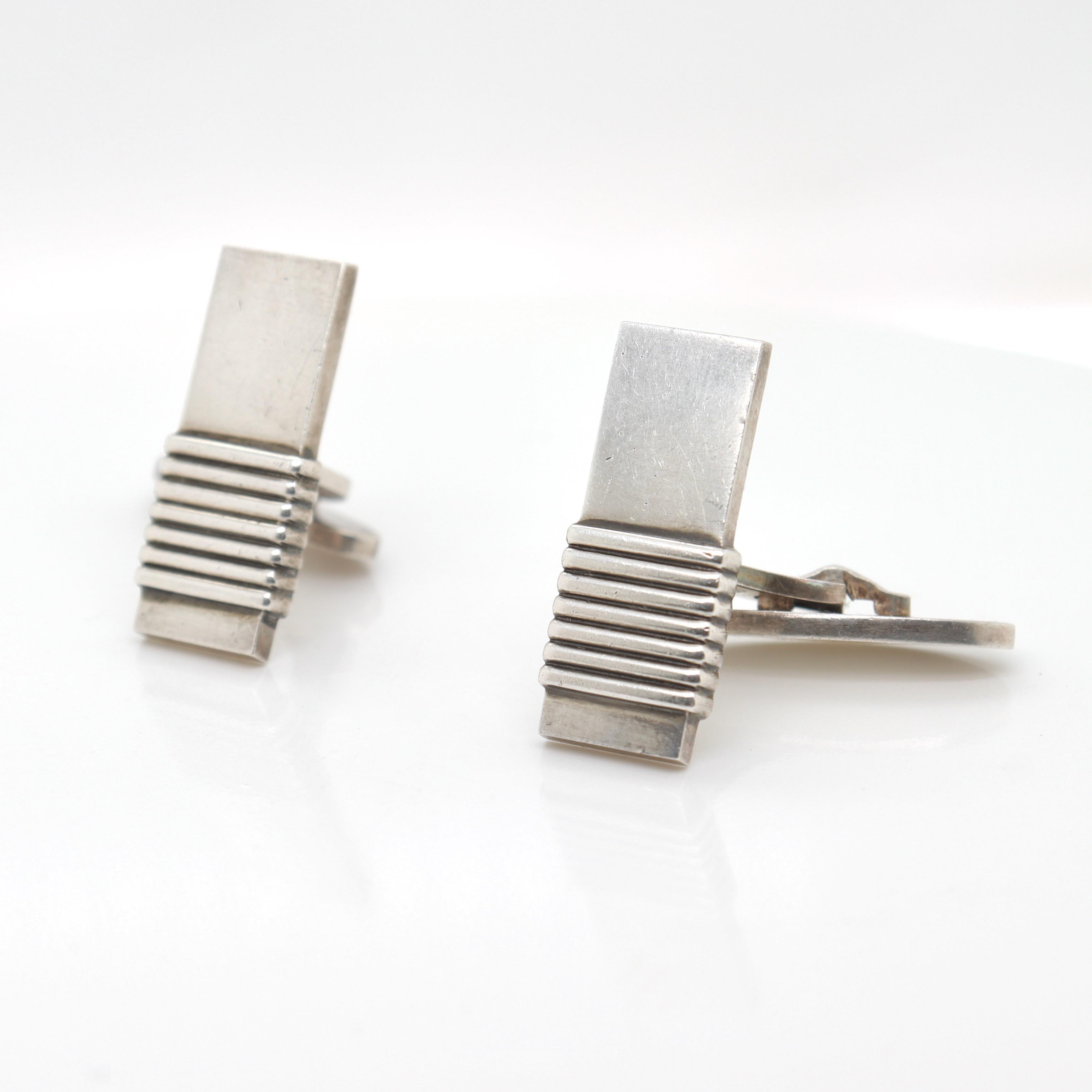 Pair of Georg Jensen Sterling Silver Cufflinks No. 80 In Good Condition For Sale In Philadelphia, PA