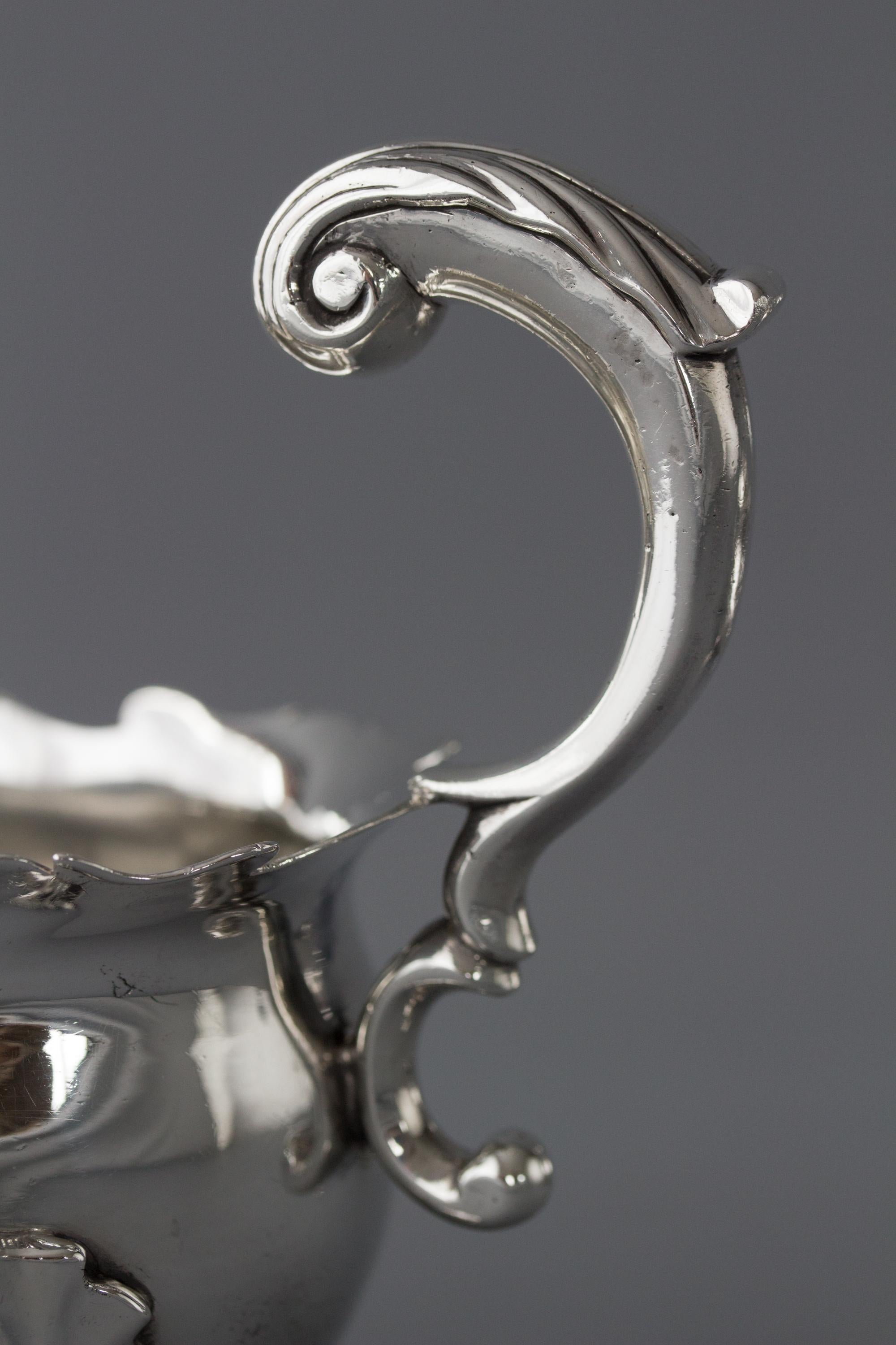 Pair of George II Silver Sauce Boats, London, 1752 7