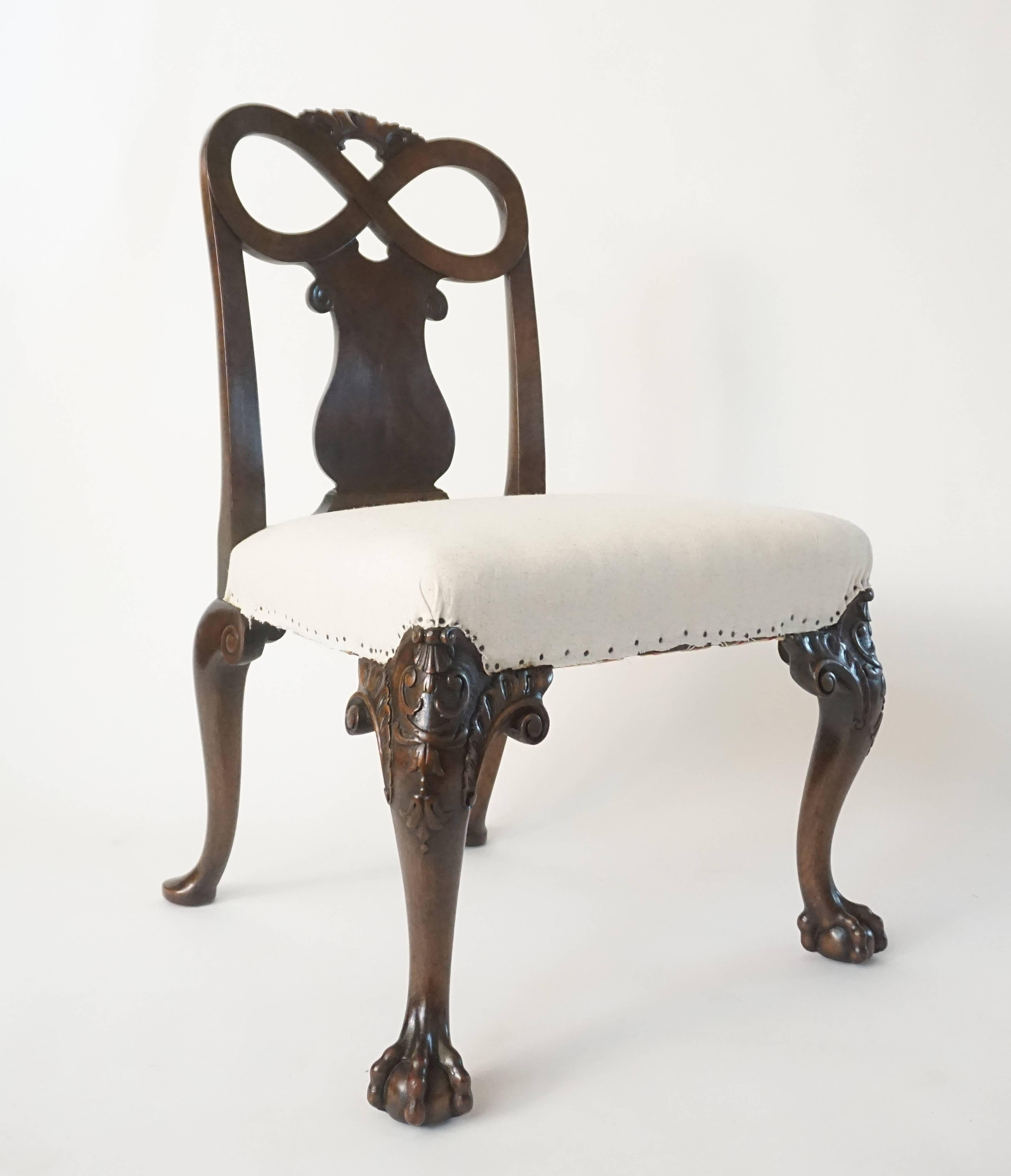 George II Style Carved Walnut Side Chairs, England, circa 1880 2