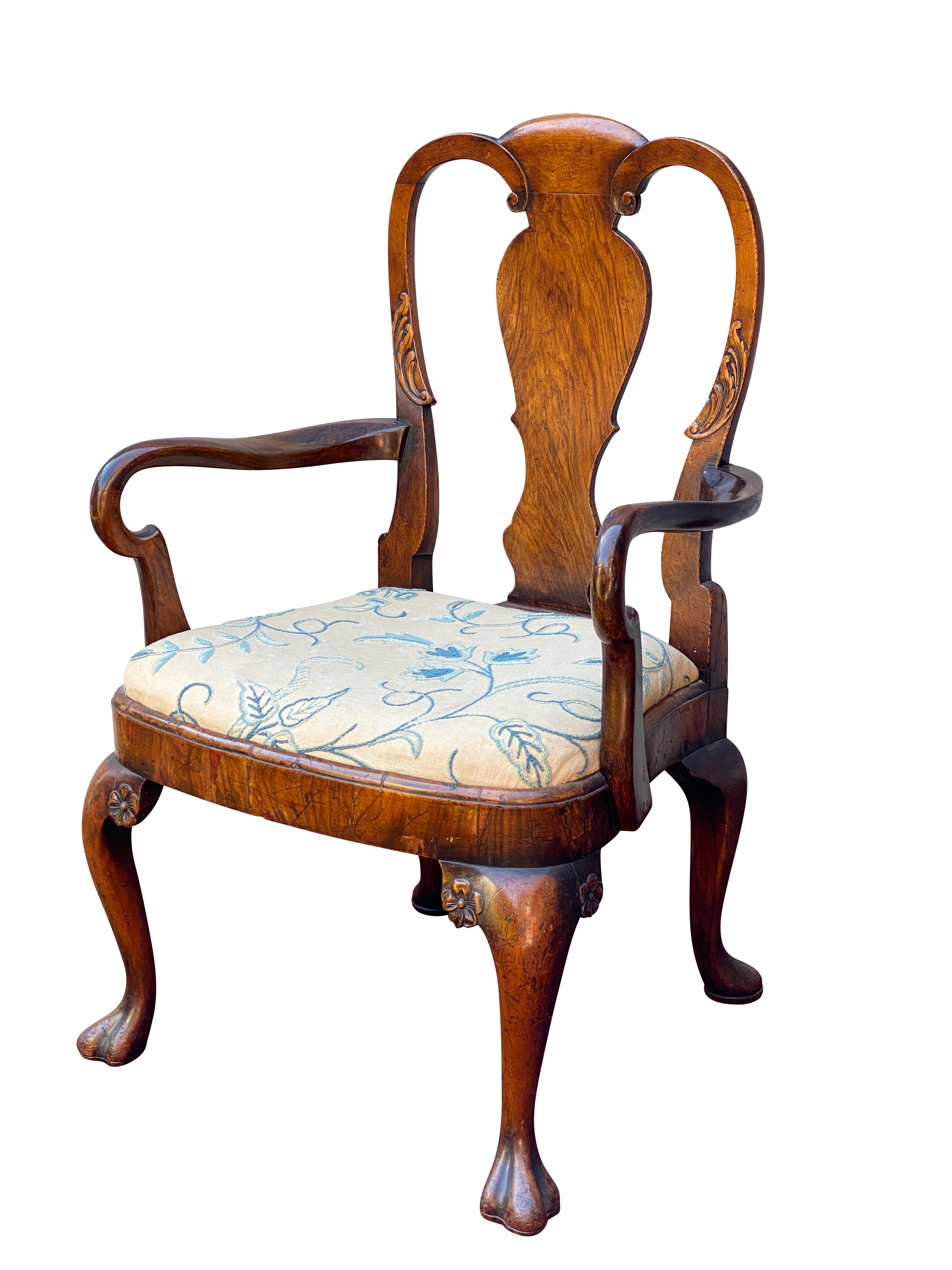 Mid-18th Century Pair of George II Style Walnut Armchairs For Sale