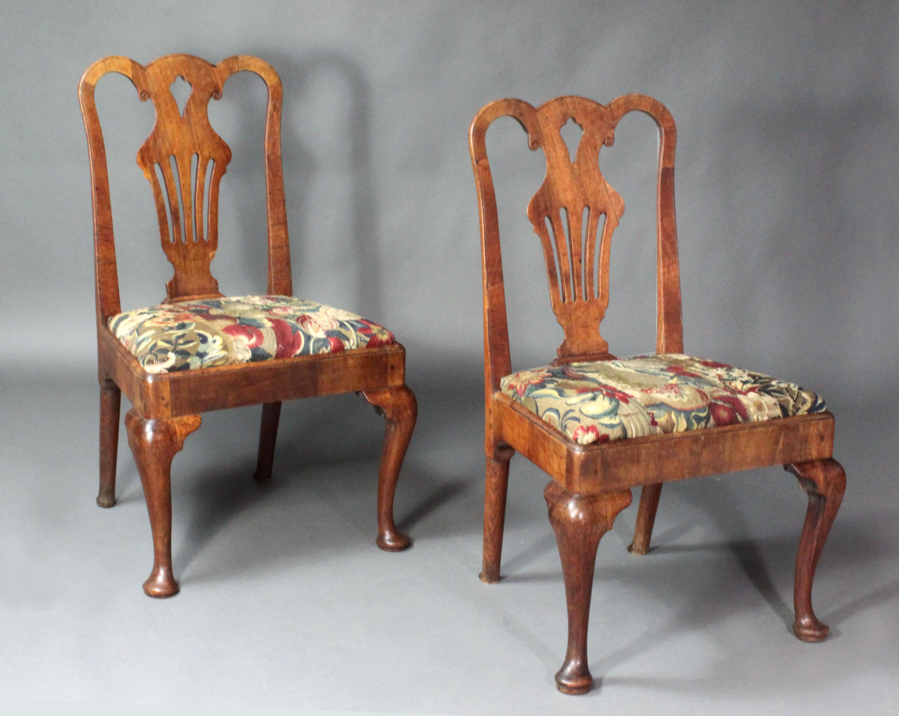 English Pair of George II veneered walnut cabriole leg chairs For Sale