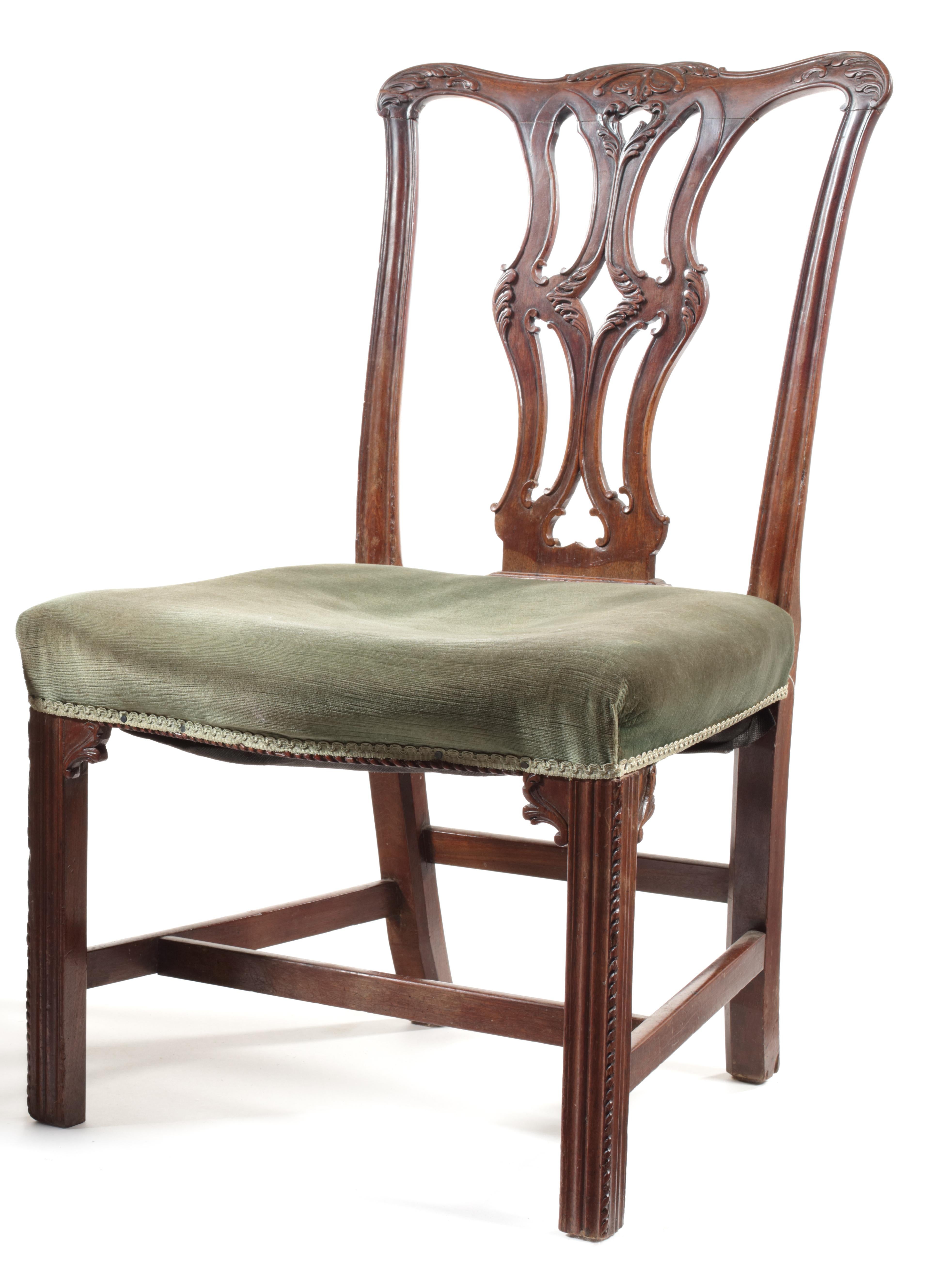 Pair of George III Carved Mahogany Dining Chairs in the Chippendale Gothic Taste In Fair Condition In Henley-on-Thames, Oxfordshire