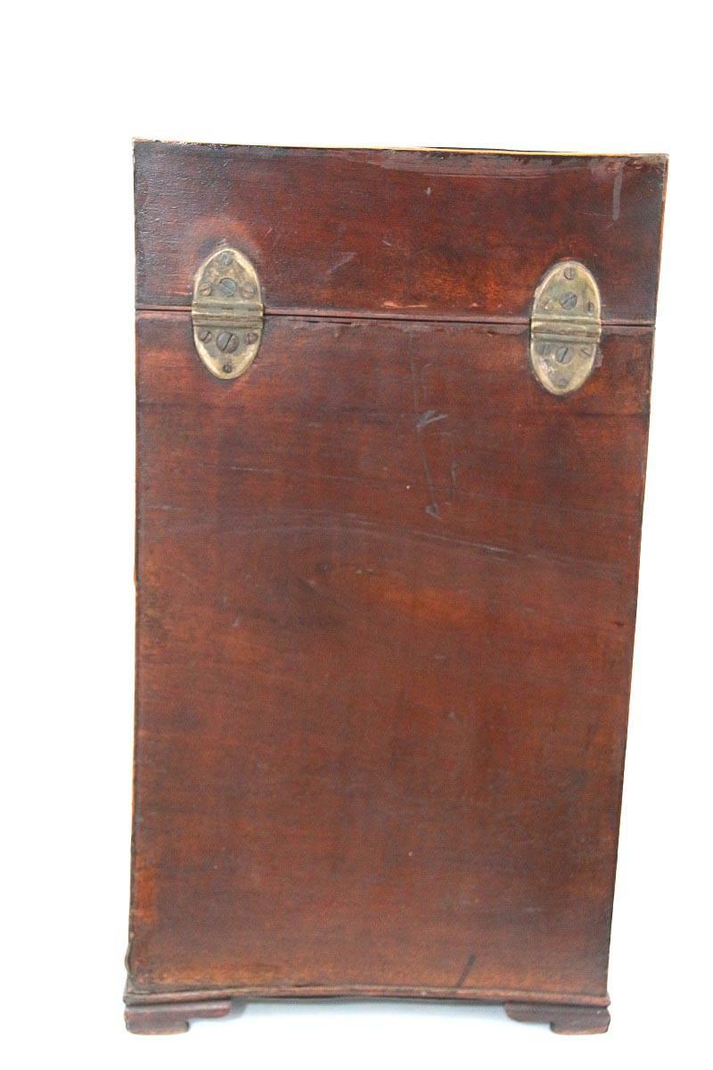 Pair of George III Figured Mahogany Inlaid Cutlery Boxes For Sale 2
