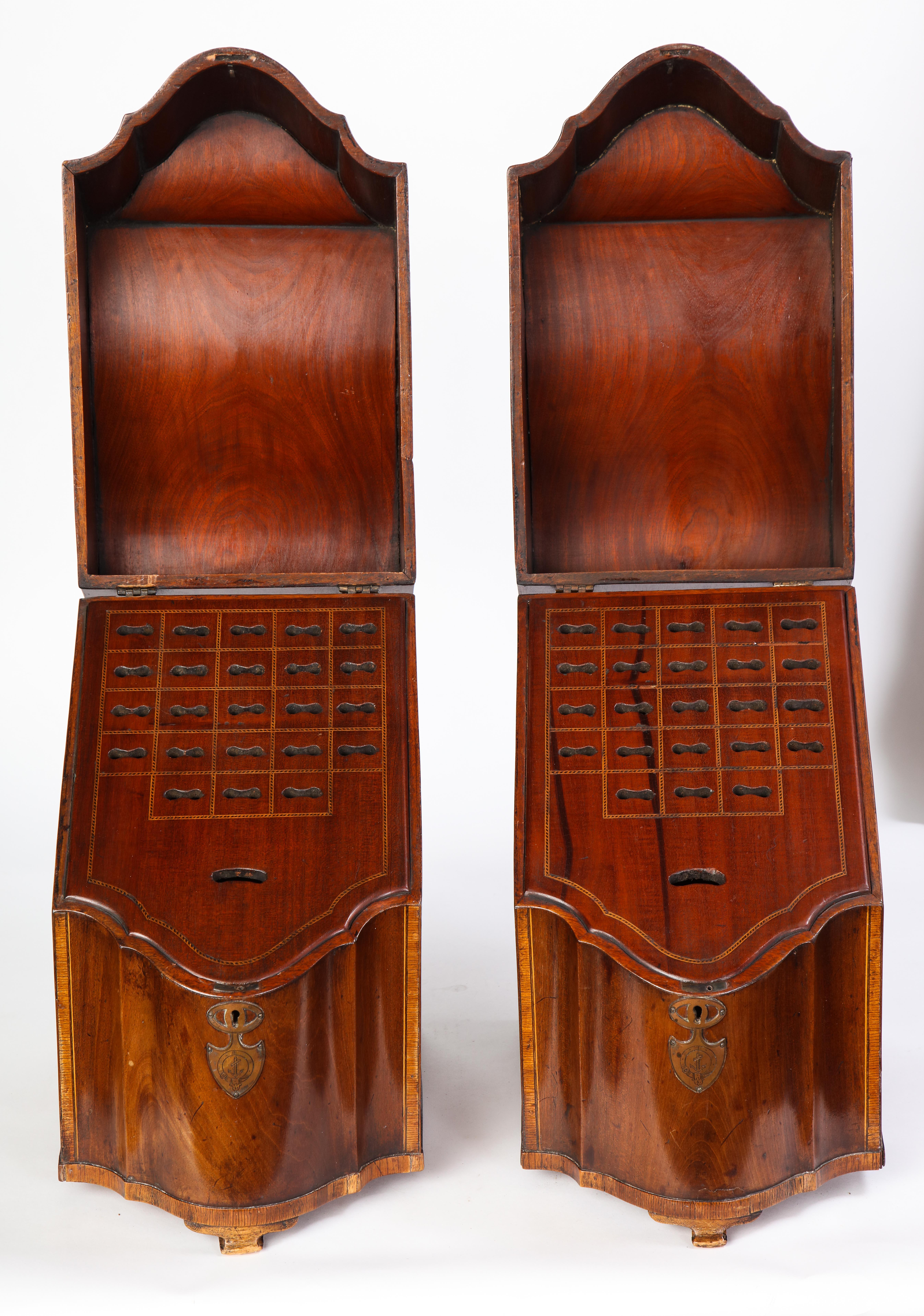 Pair of George III Inlaid Mahogany Cutlery Boxes, Late 18th Century In Good Condition In New York, NY
