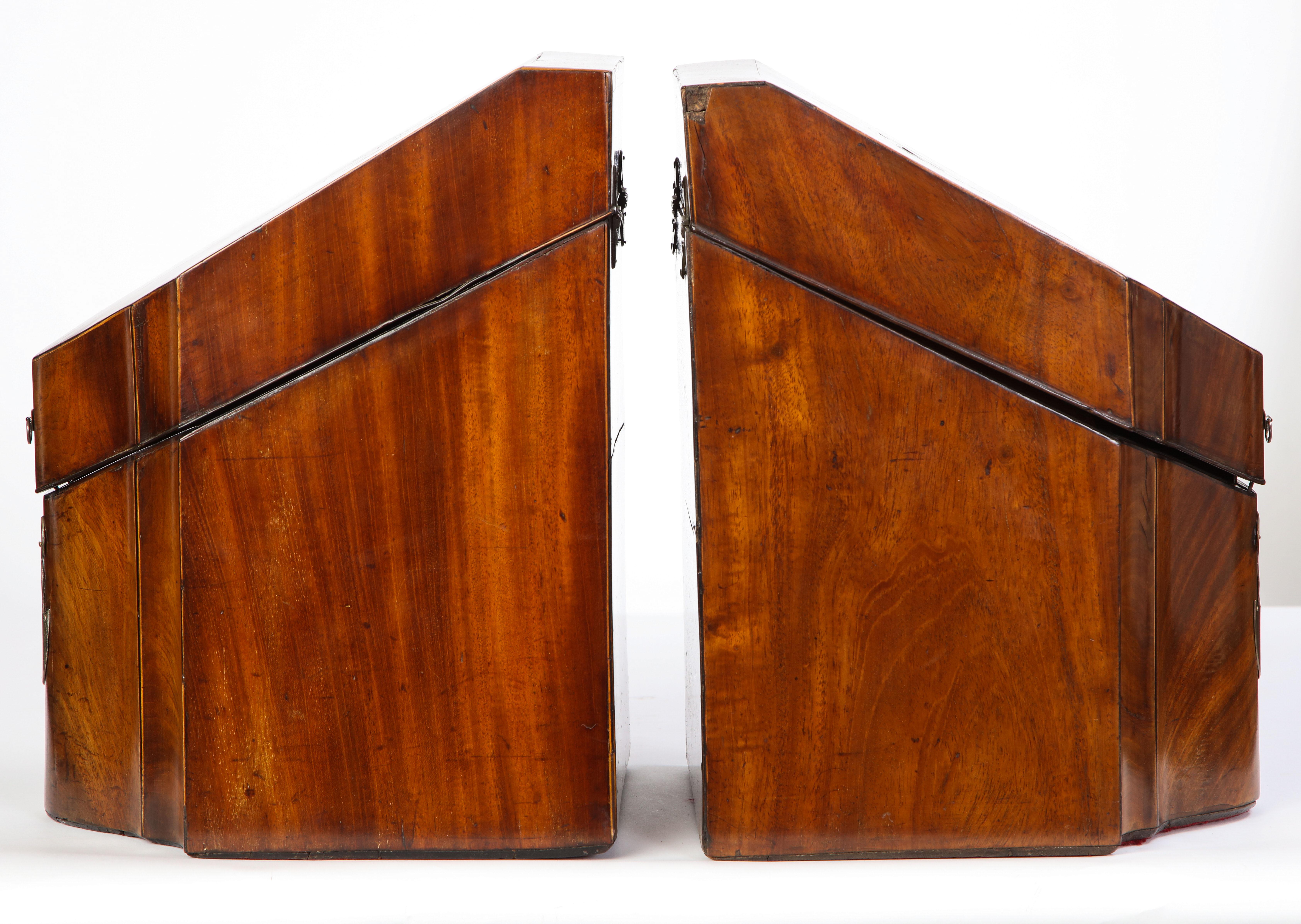 Pair of George III Inlaid Satinwood Cutlery Boxes, Late 18th Century In Good Condition In New York, NY
